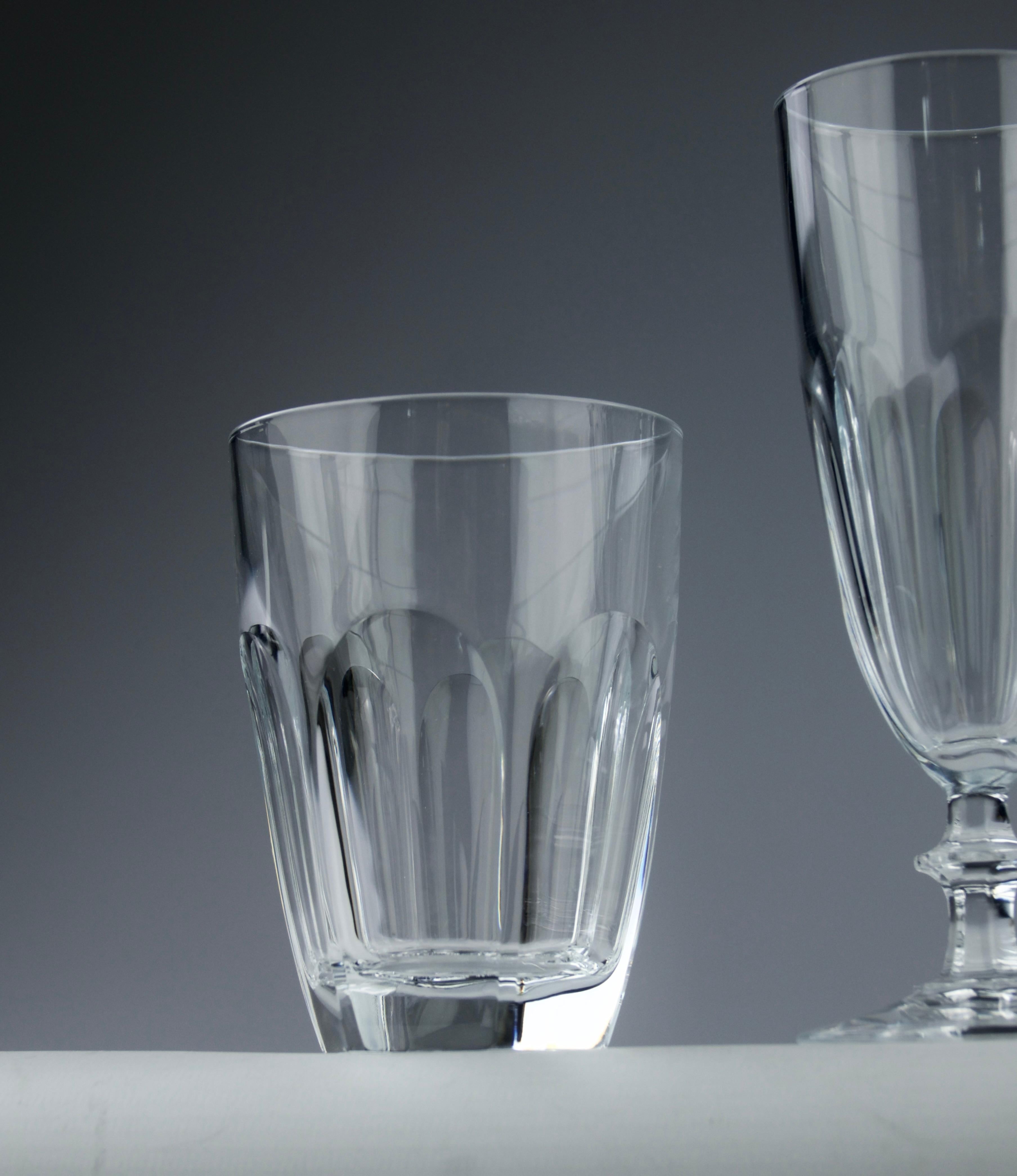 Nel gusto di Baccarat, Servizio di cristalli (84 pezzi), Francia, 1900 in vendita 3
