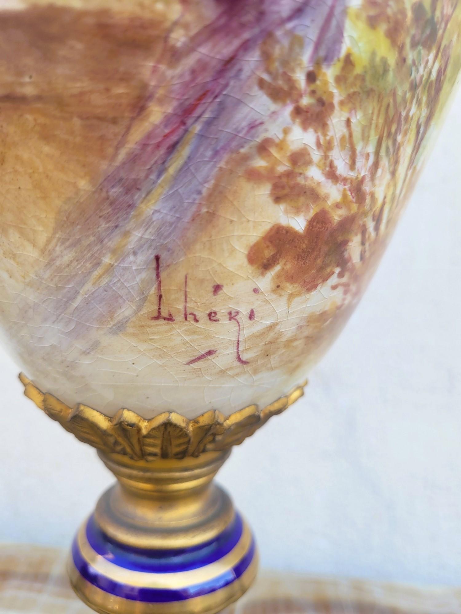 Dans le goût de Sèvres, grand vase en porcelaine et bronze, XIXe siècle en vente 1