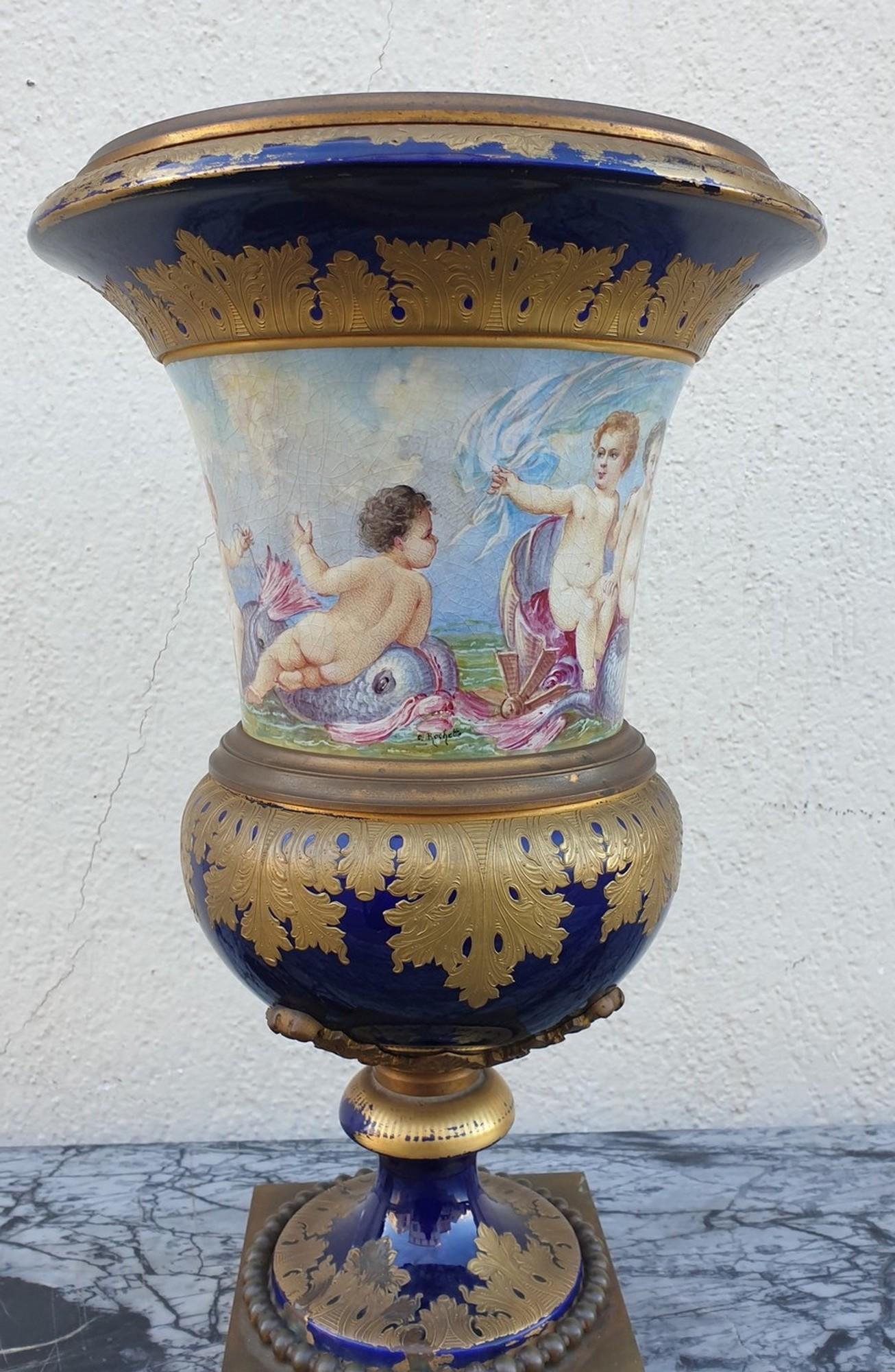 In The Taste Of Sèvres, Medici Vase, Napoleon III, 19th Century For Sale 5