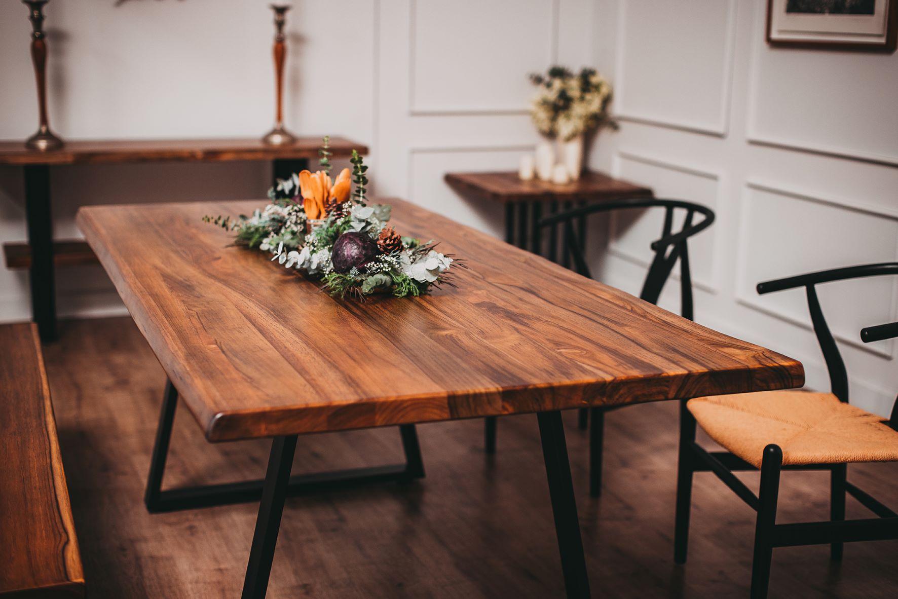 Solid Live Edge Teak Dining Table in Autumn/Metal Legs For Sale 3