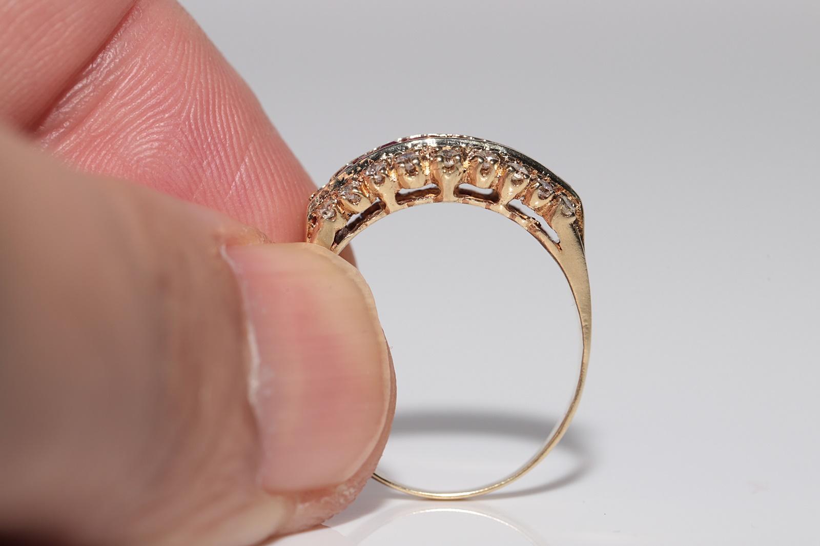 En très bon état. Le poids total est de 3.5 grammes. Au total, un diamant de 0,40 ct. en vente 1