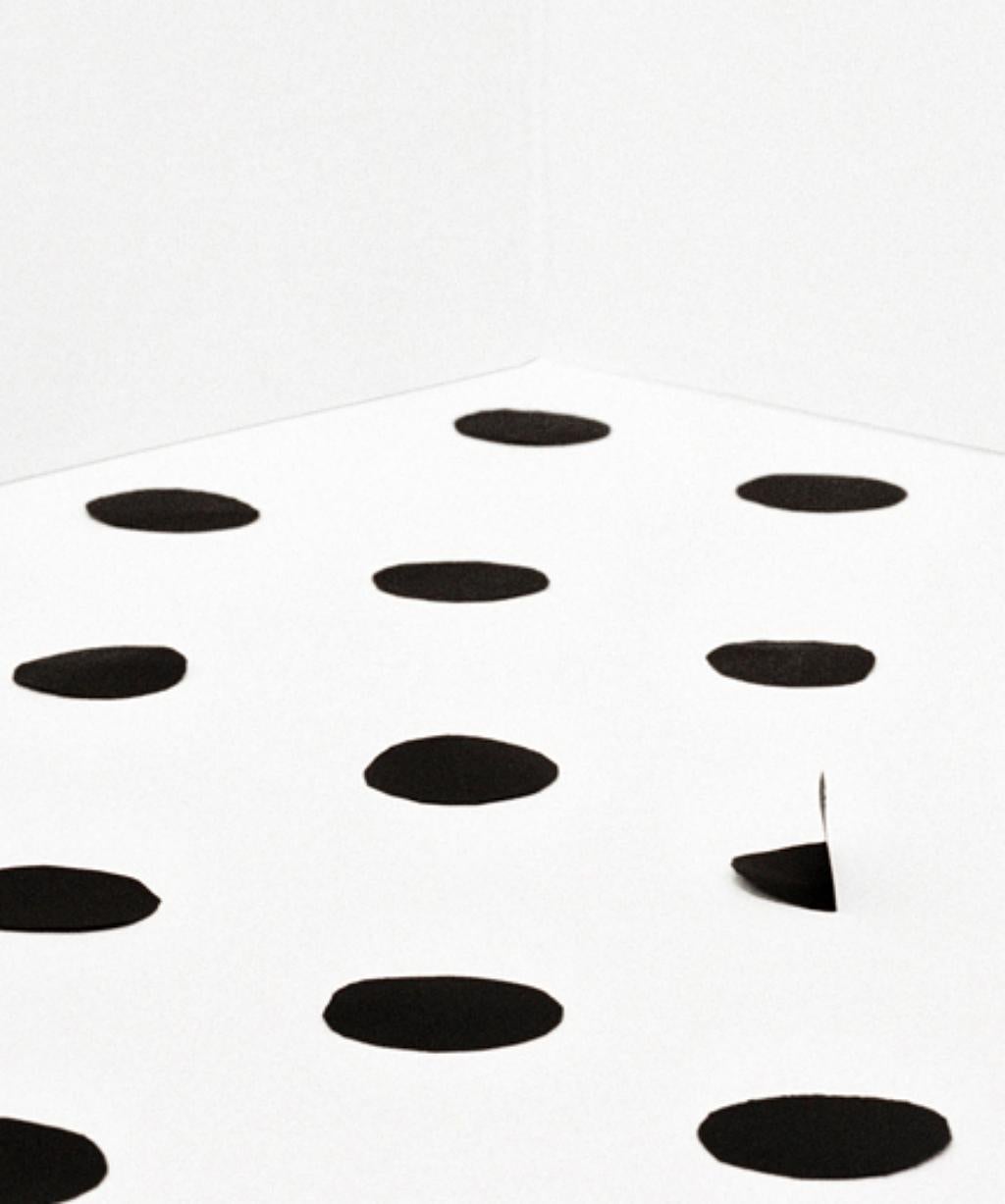 Dots – Ina Jang, Abstract, Minimalistic, Object, Architecture, Art, Dots, Room 1