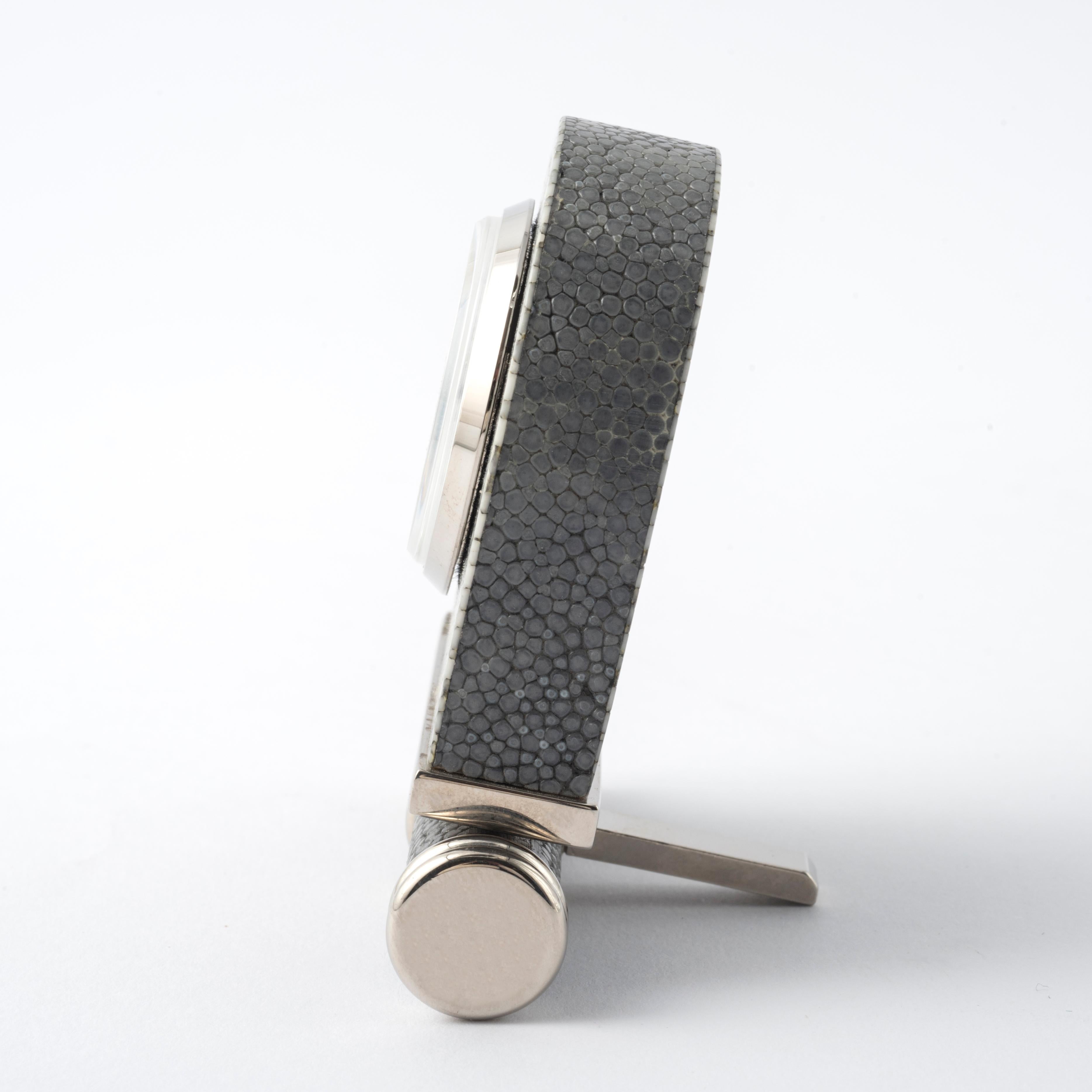 Modern INCANTO - Shagreen leather desk clock For Sale