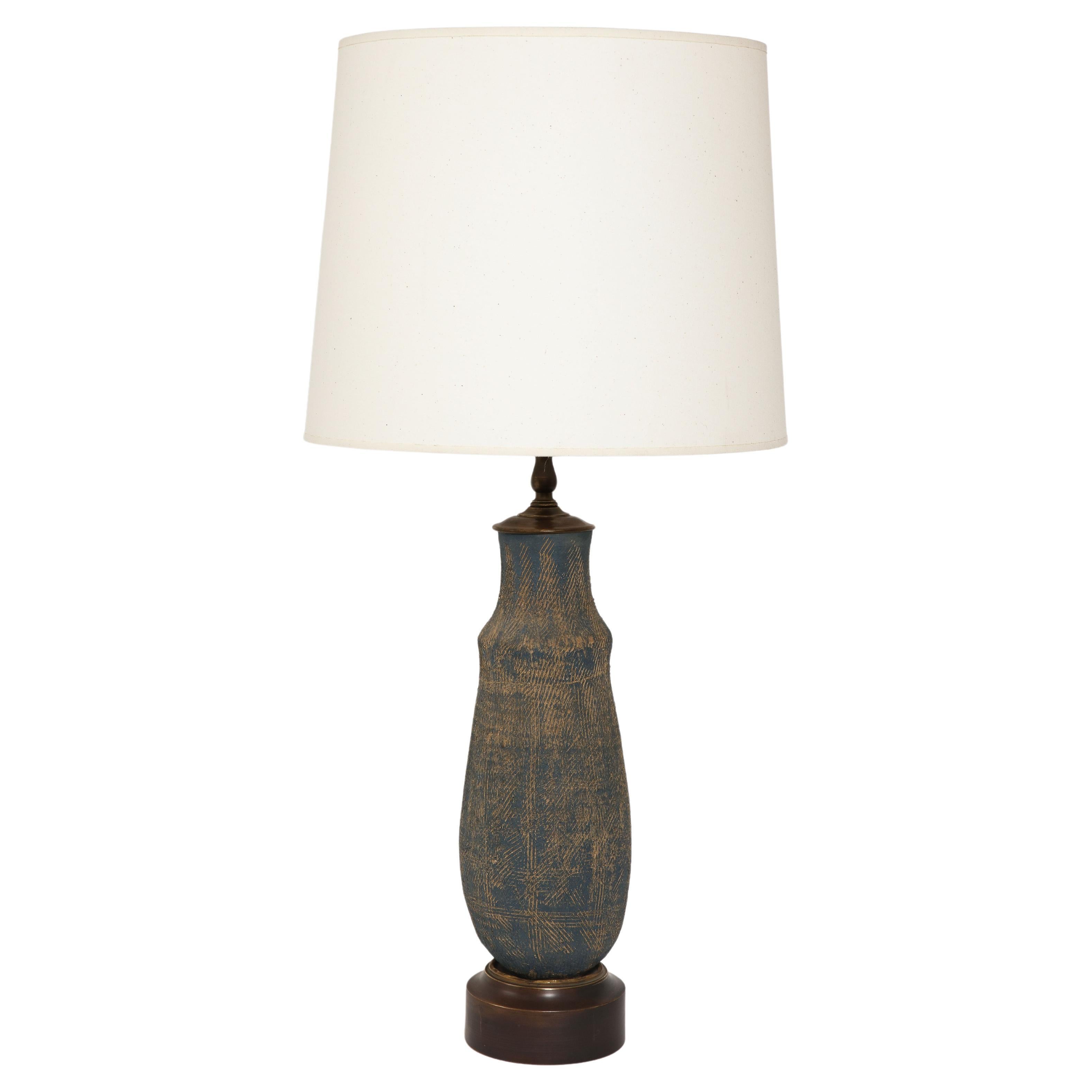 Incised Ceramic Table lamp, USA 1950's For Sale