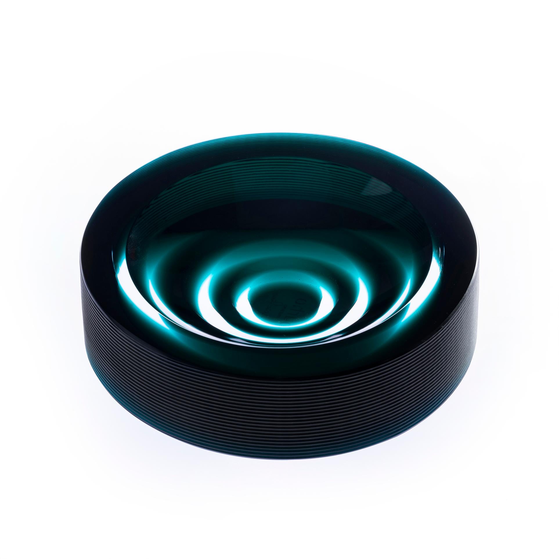 Incisioni Iridi Plissé Ashtray by Purho In New Condition For Sale In Geneve, CH
