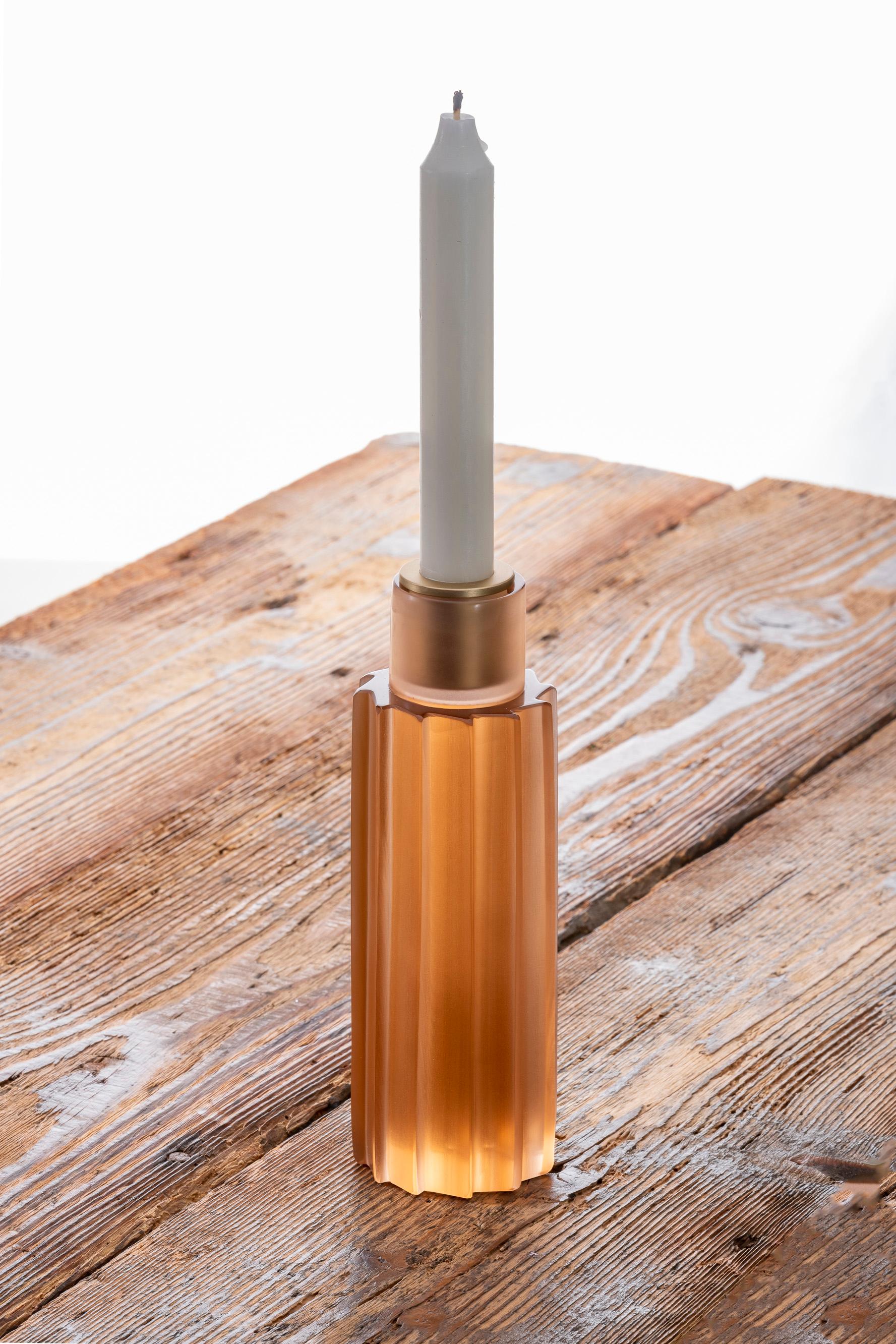 Incisioni Lume Candlestick by Purho
Dimensions: D6 x H18 cm
Materials: Glass
Other colours and finishes are available.

Purho is a new protagonist of made in Italy design , a work of synthesis, a research that has lasted for years, an Italian