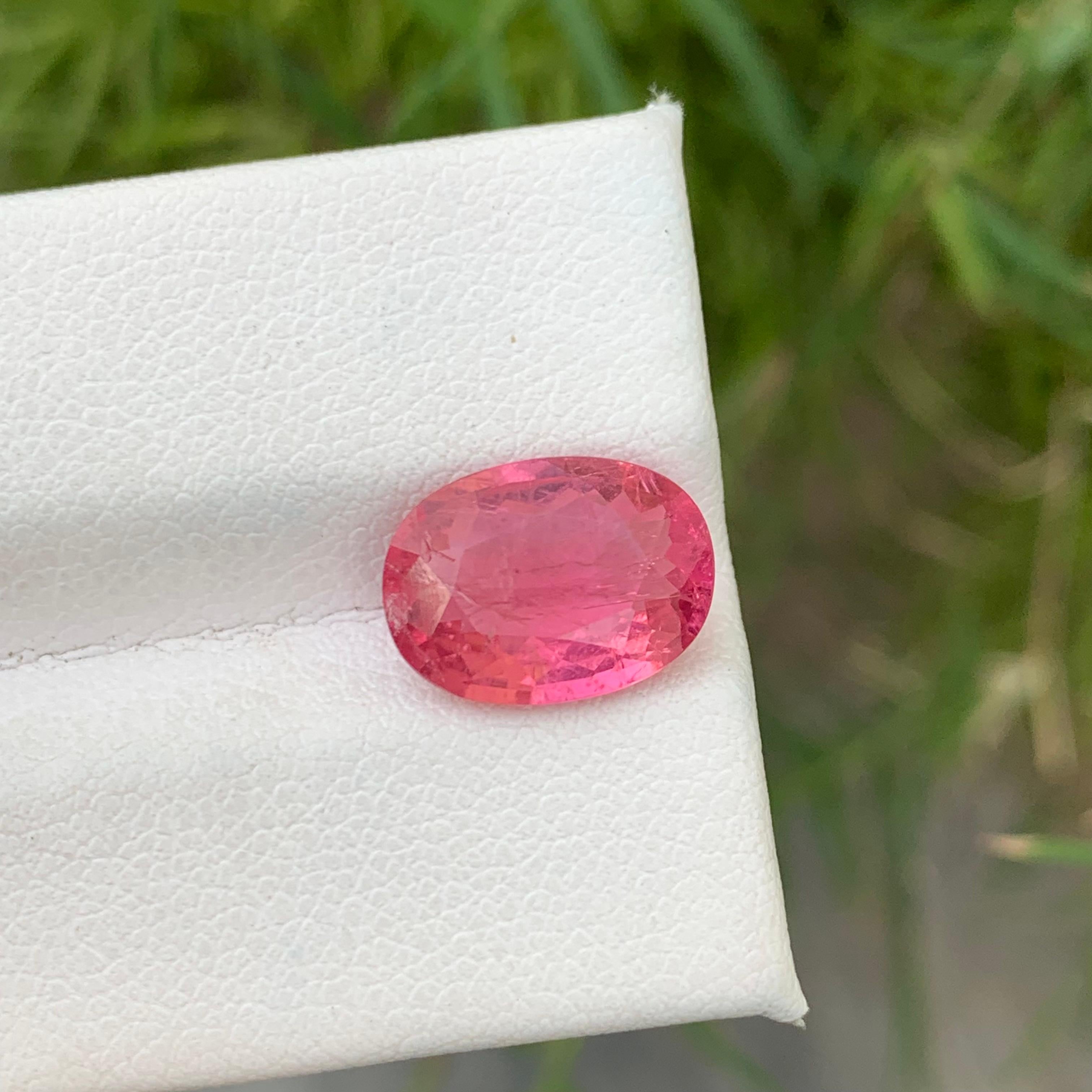 Included 3.80 Carat Natural Loose Rubelitte Tourmaline Ring Gem Oval Shape In New Condition For Sale In Peshawar, PK