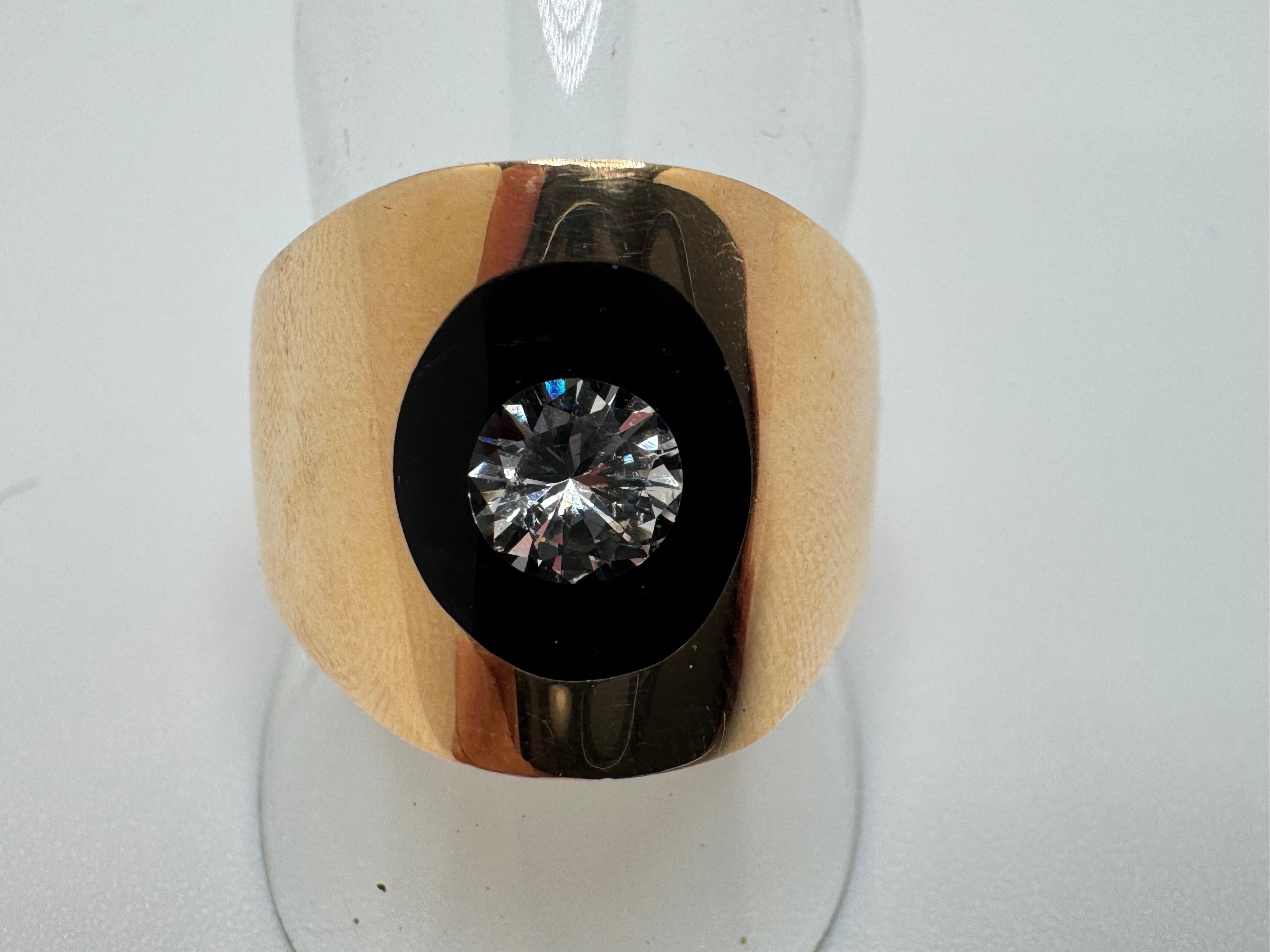 Incogem Floating Diamond Lucite Ring - 0.50 Carat Size 9 In New Condition For Sale In Palm Desert, CA