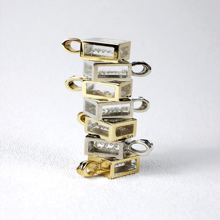 Round Cut Incogem Floating Diamond Pendant: 14k Yellow Gold (Letter E) For Sale