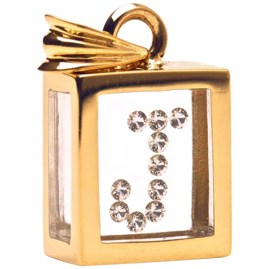 Pendentif en or jaune 14 carats avec diamants flottants Incogem (Letter J) en vente