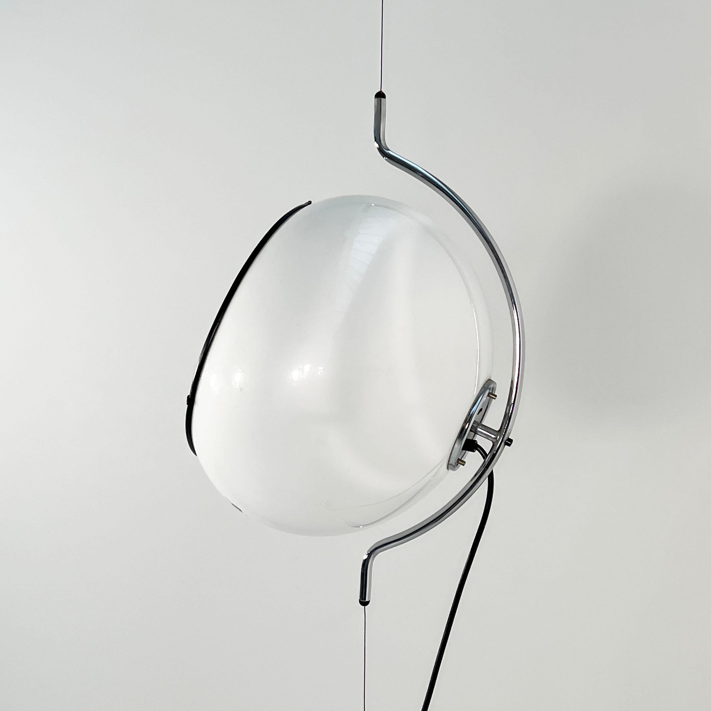Incontro 4513 Hanging Lamp by Studio 6G for Harvey Guzzini, 1970s In Good Condition For Sale In Ixelles, Bruxelles