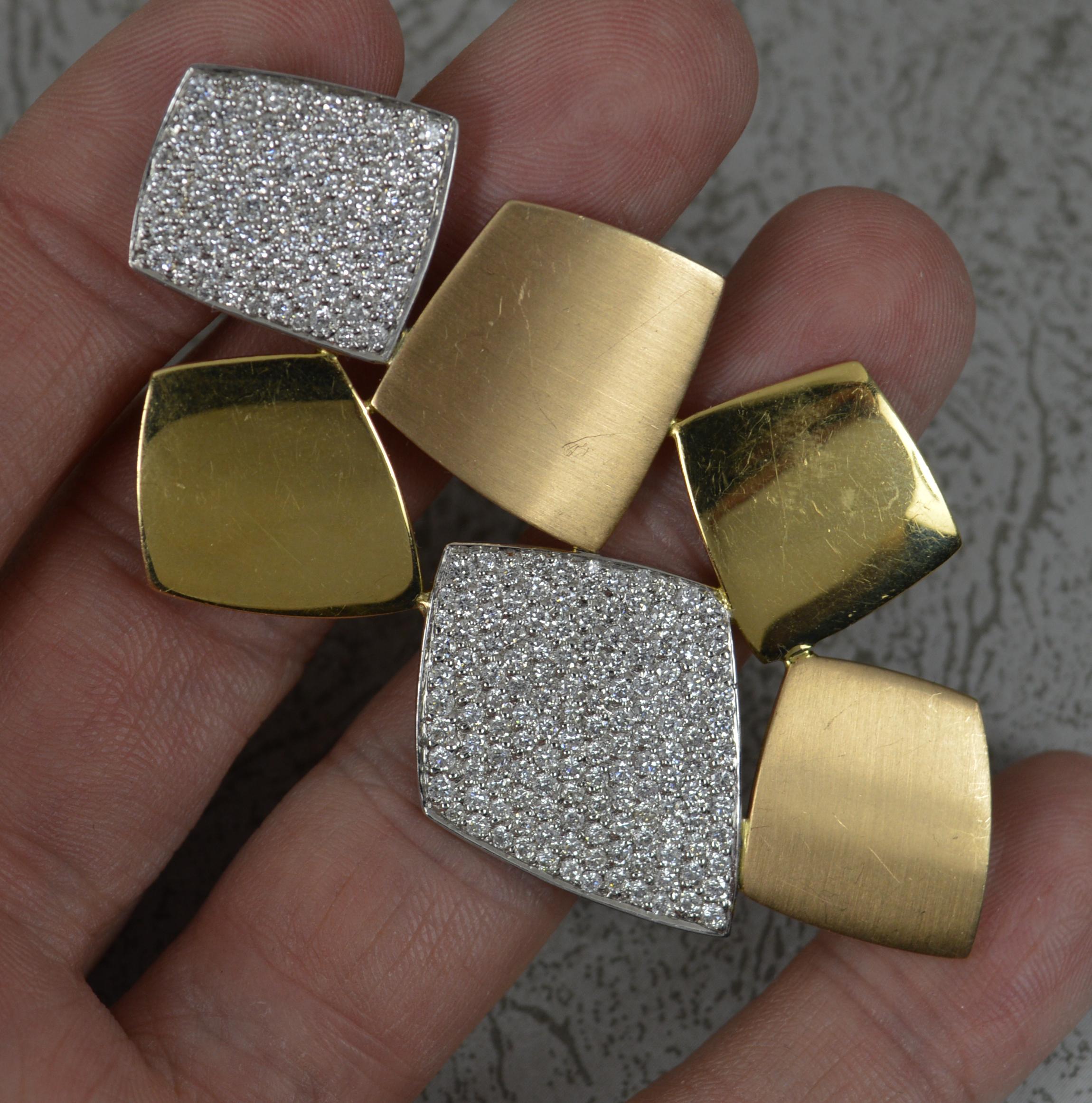 Women's Incredible 18 Carat Gold Tri Colour 4.17 Carat Diamond Pendant and Earrings Set For Sale