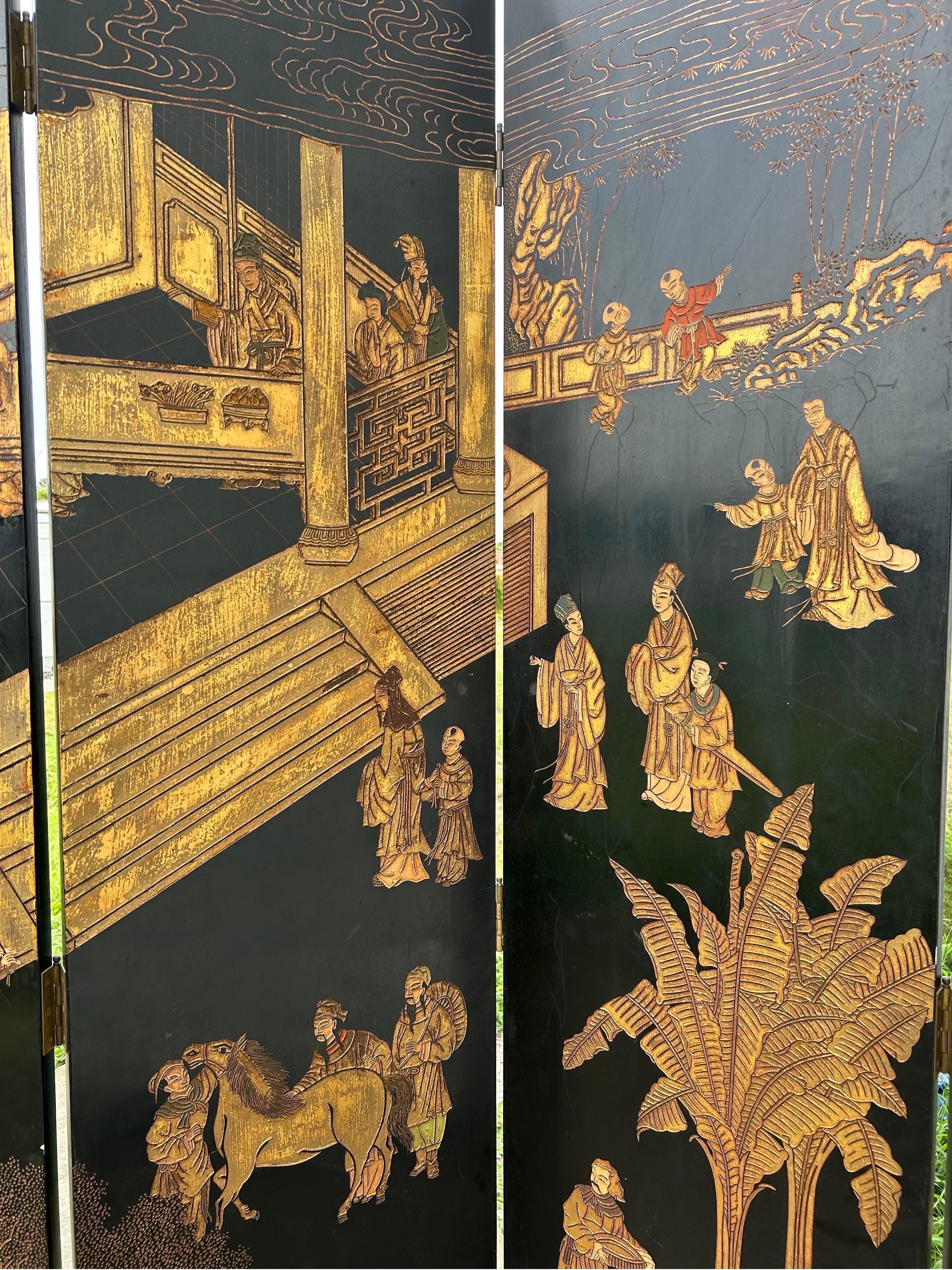 Incredible 18’ wide 12 panel lacquered chinoiserie screen For Sale 3