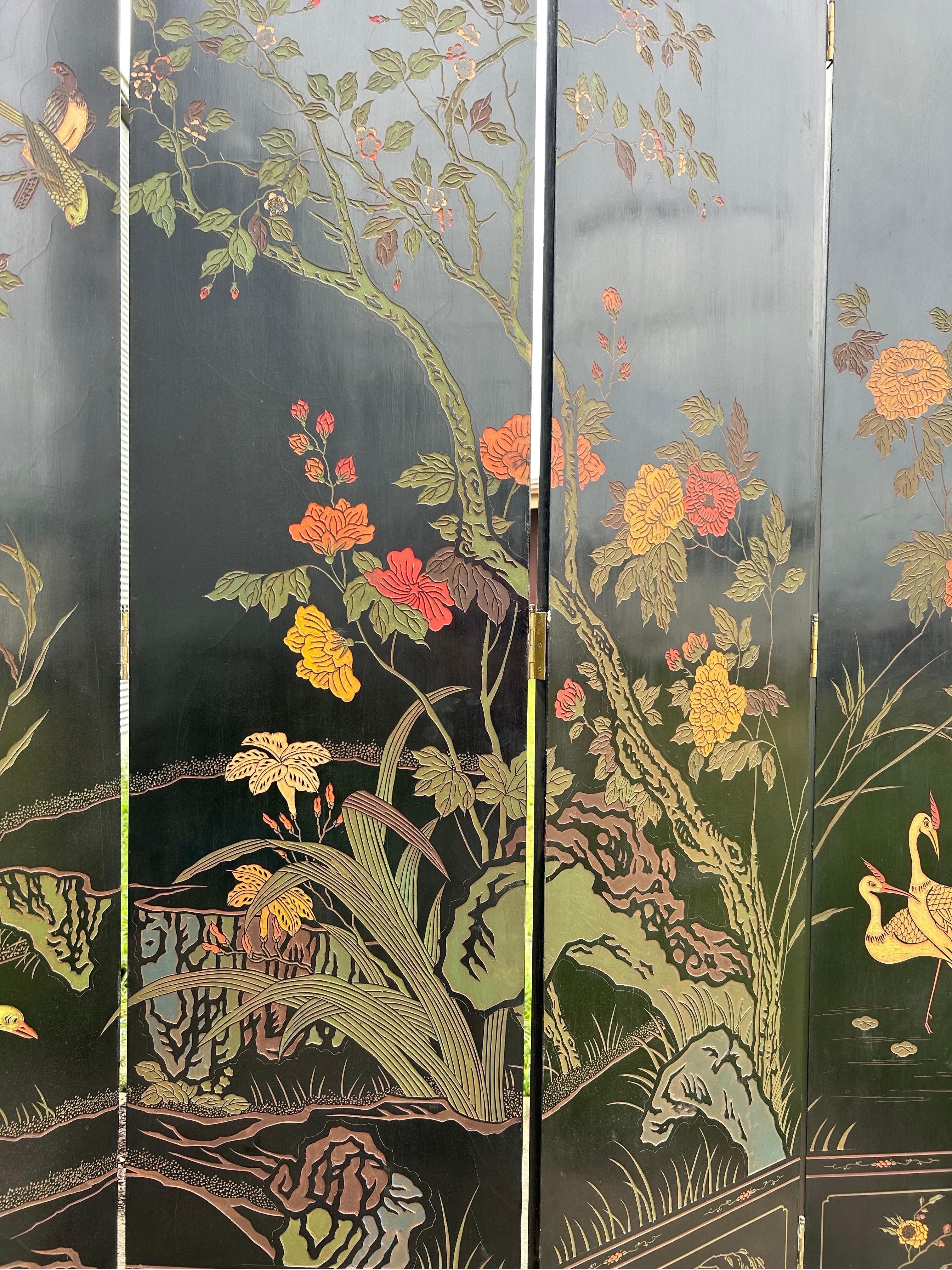 Incredible 18’ wide 12 panel lacquered chinoiserie screen For Sale 5