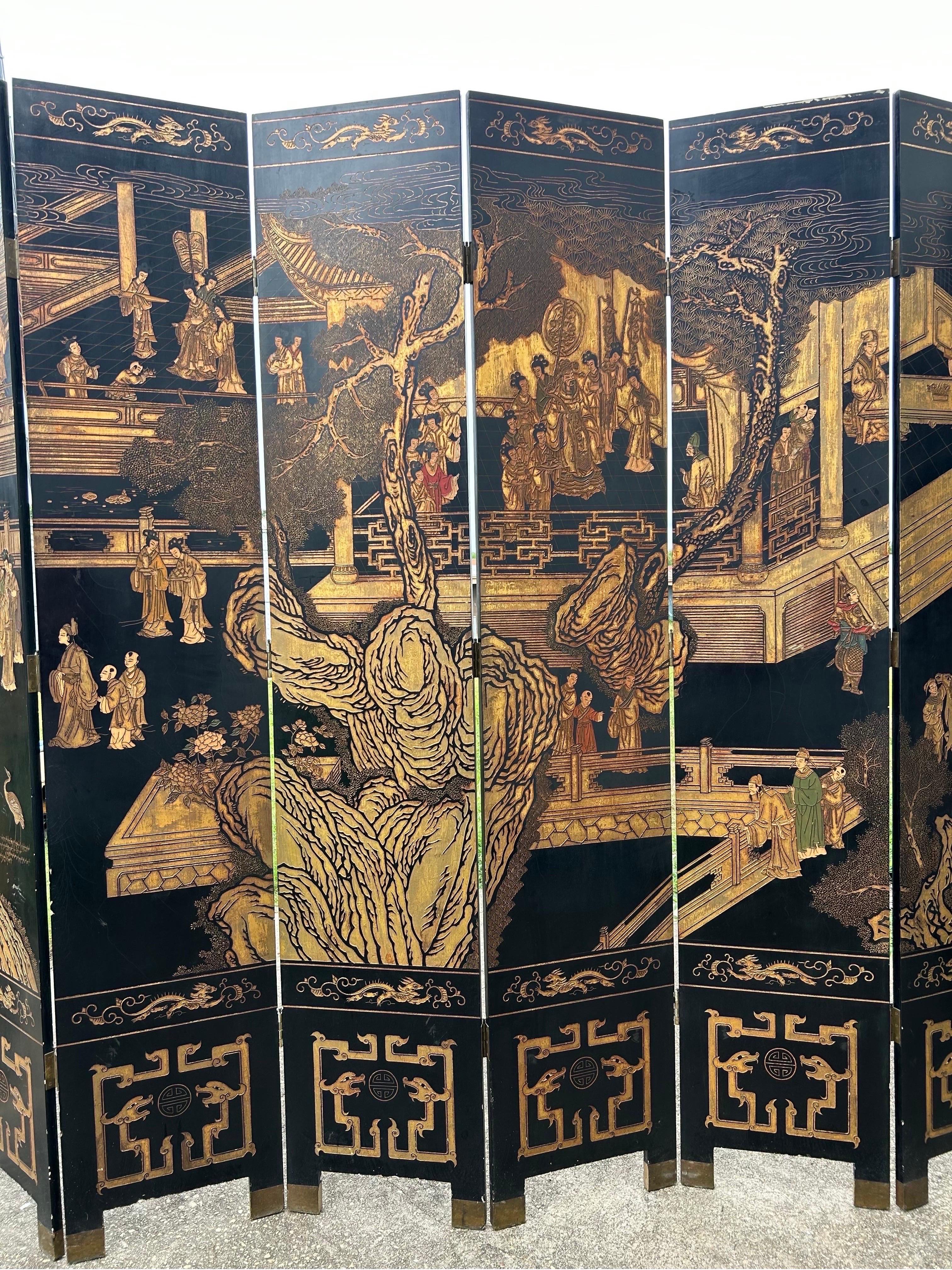 Incredible 18’ wide 12 panel lacquered chinoiserie screen For Sale 9