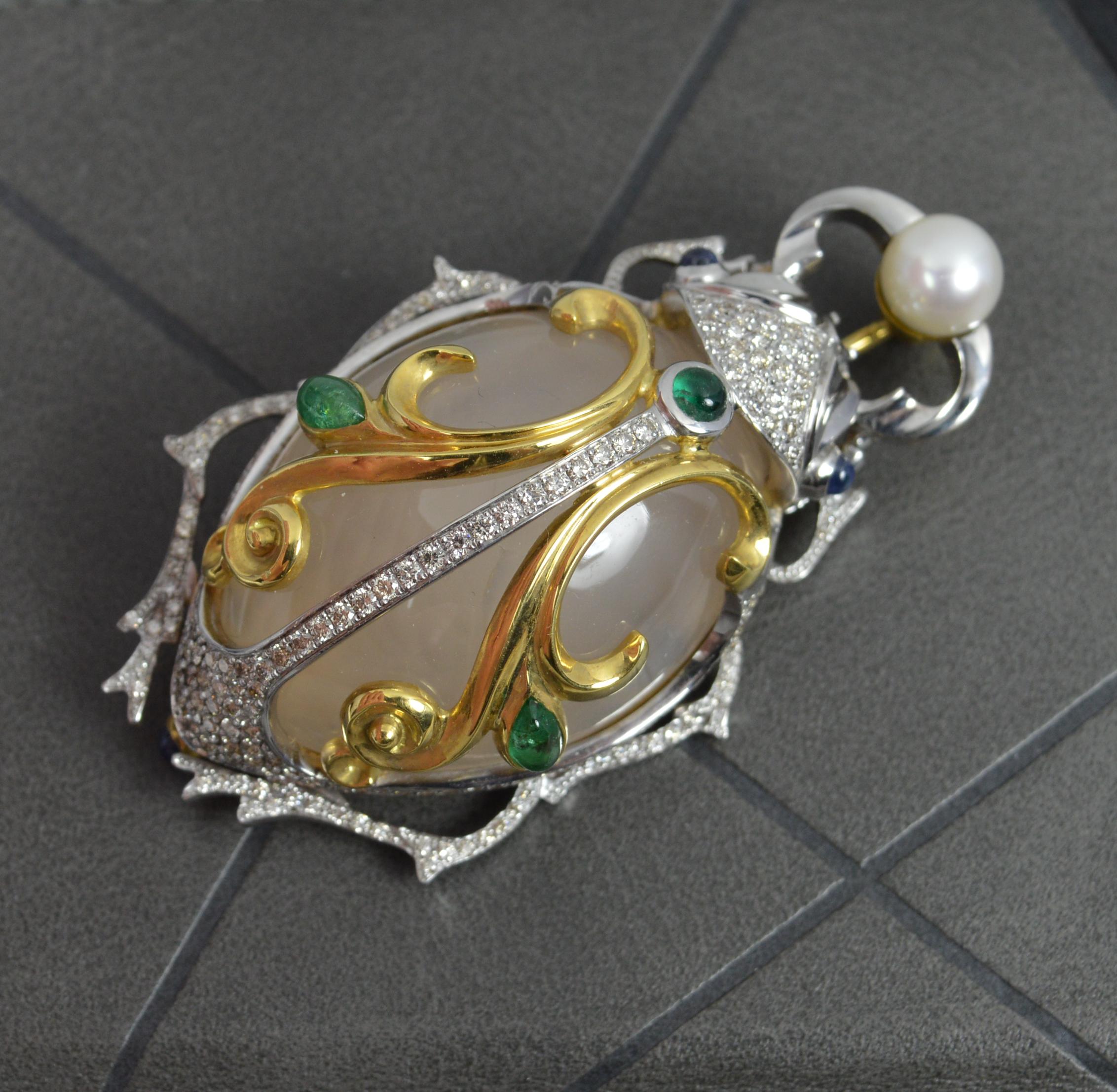 Unglaubliche BEETLE-Brosche, 18 Karat Gold Achat Saphir Smaragd Perle Diamant 44,7 g 2