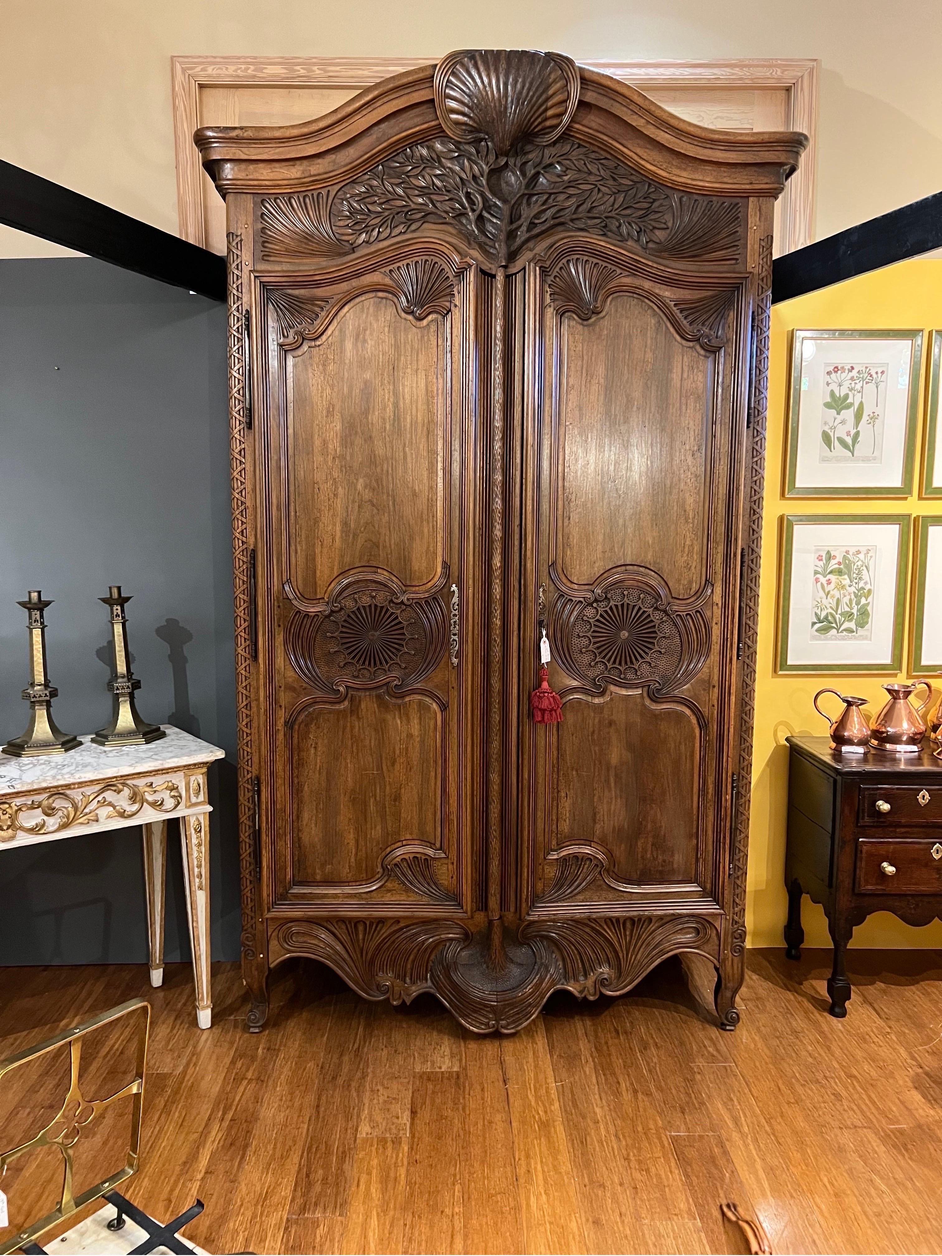 French Provincial Incredible 18th century French armoire with “Tree of life”  For Sale