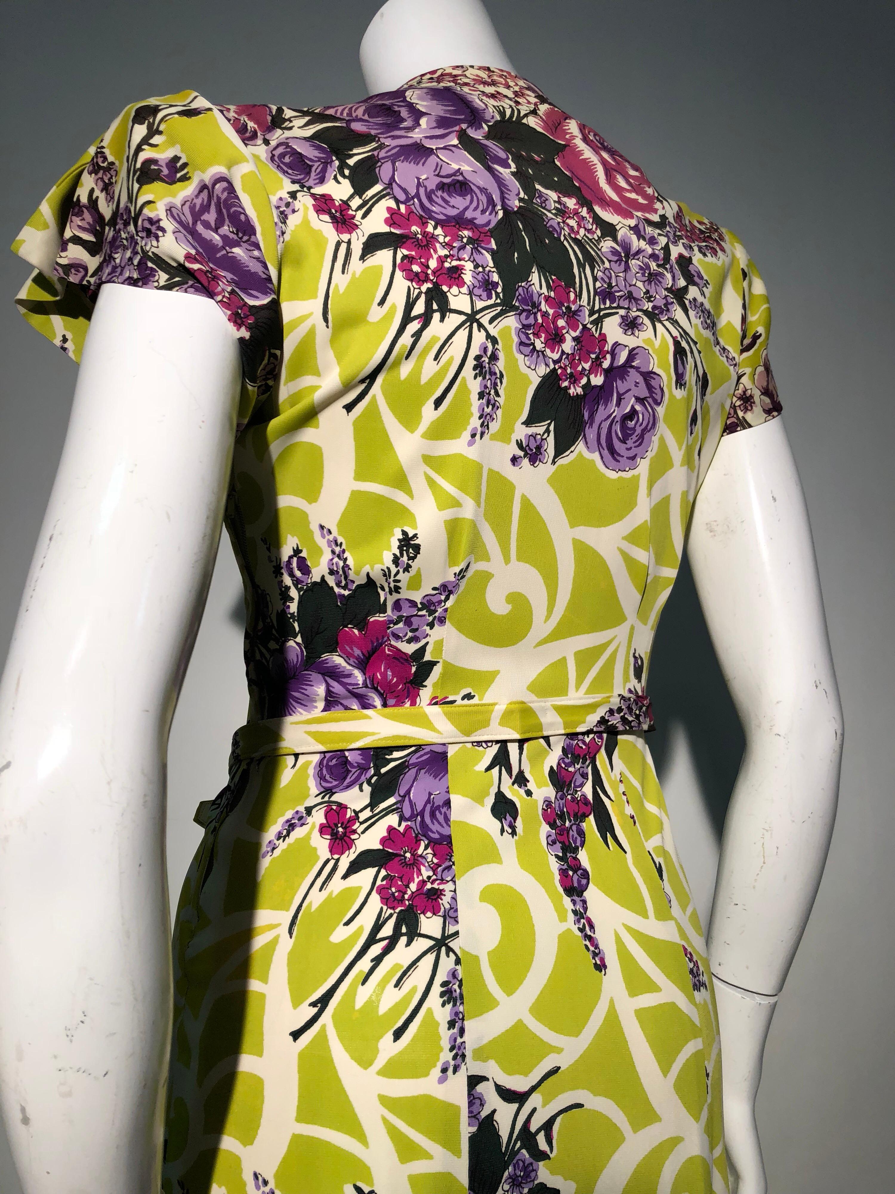 Unglaubliches Nylon-Jersey-Swing-Kleid aus den 1940er Jahren in spektakulärer Chartreuse und geblümter Optik im Zustand „Hervorragend“ im Angebot in Gresham, OR