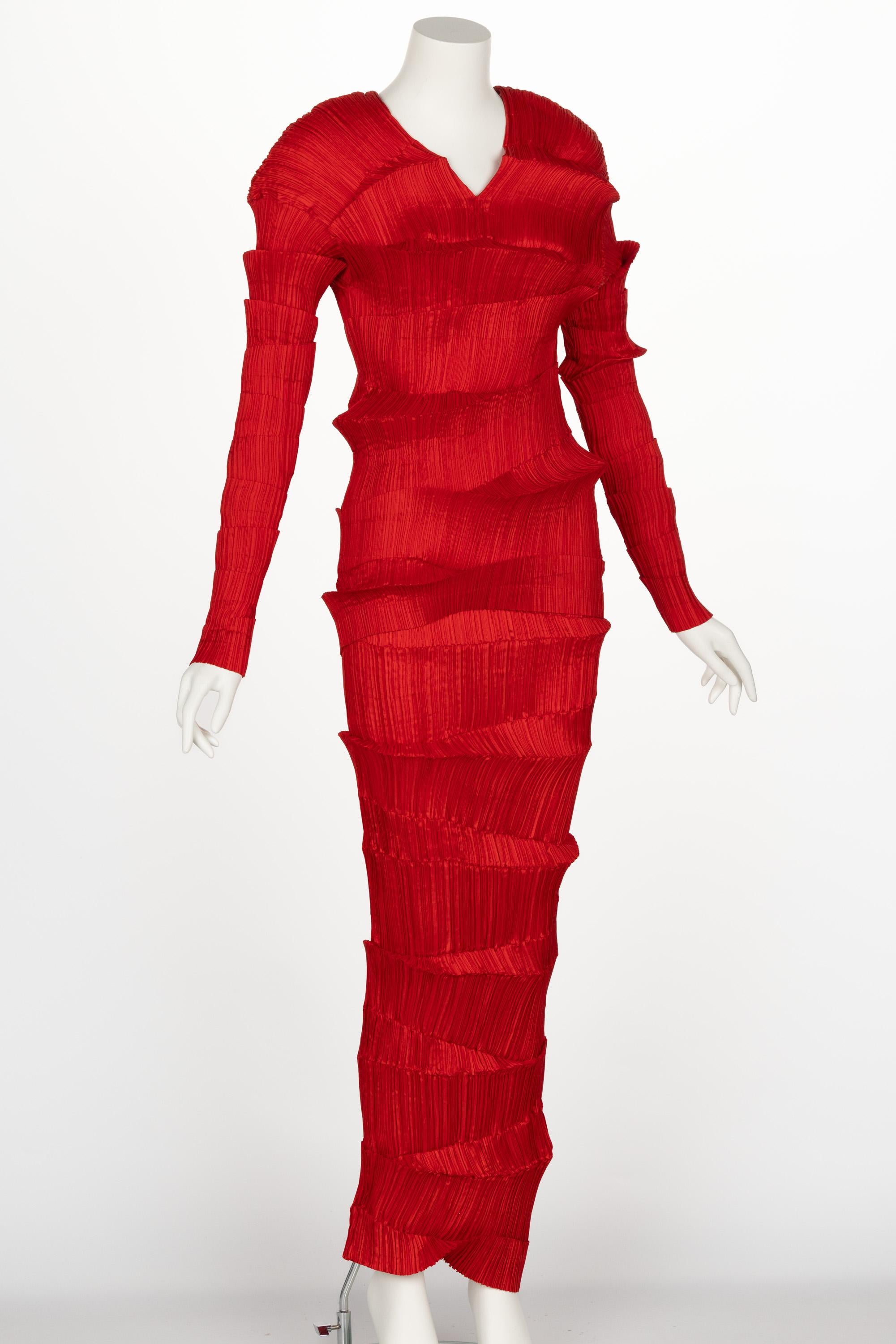 Incredible 1990s Issey Miyake Pleated Red Top & Skirt Ensemble For Sale 1