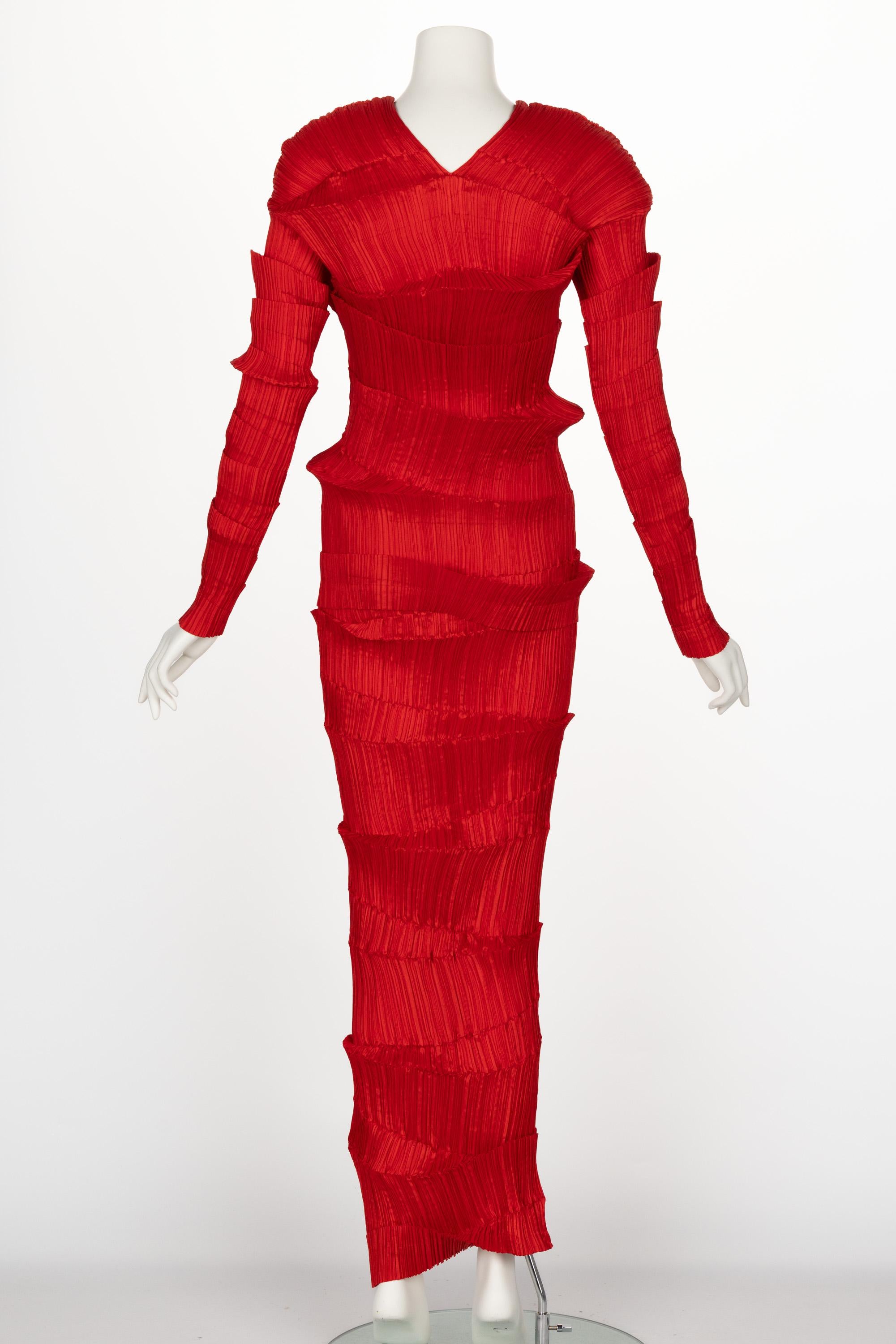 Incredible 1990s Issey Miyake Pleated Red Top & Skirt Ensemble For Sale 2