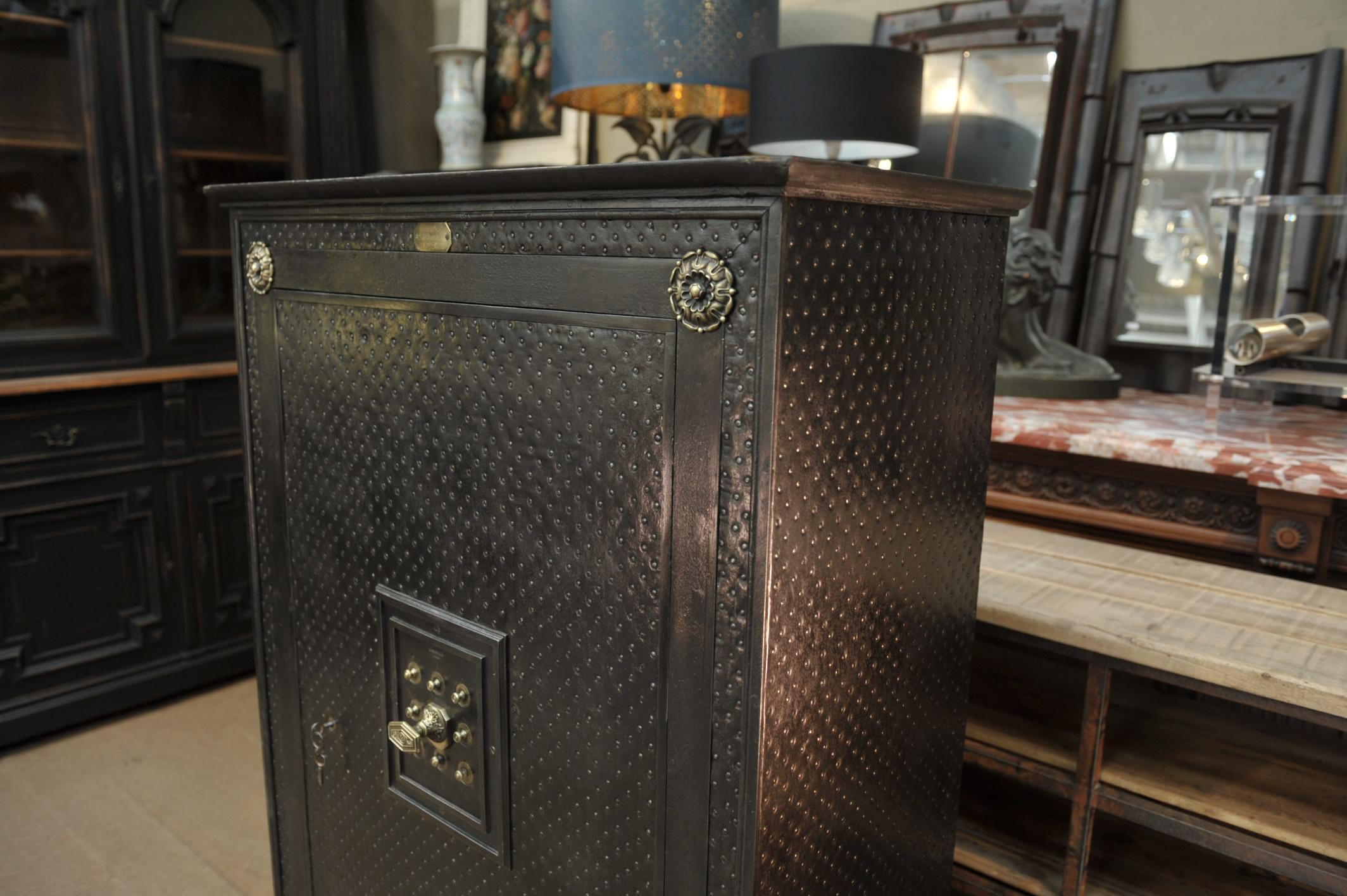 French Incredible 19th Century Iron Safe by Gangnebien, Paris