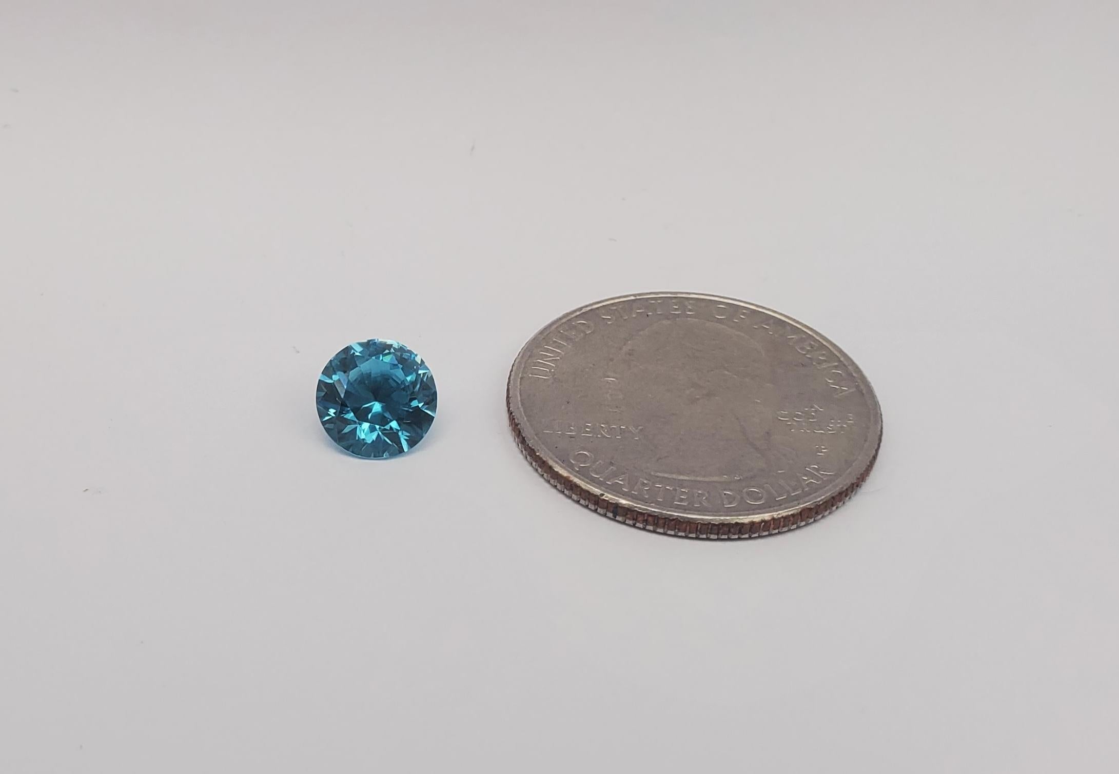 Incredible 2.93ct Round Blue Zircon  For Sale 5