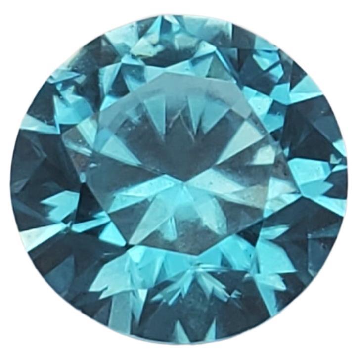 Incroyable zircon bleu rond 2,93 carats  en vente