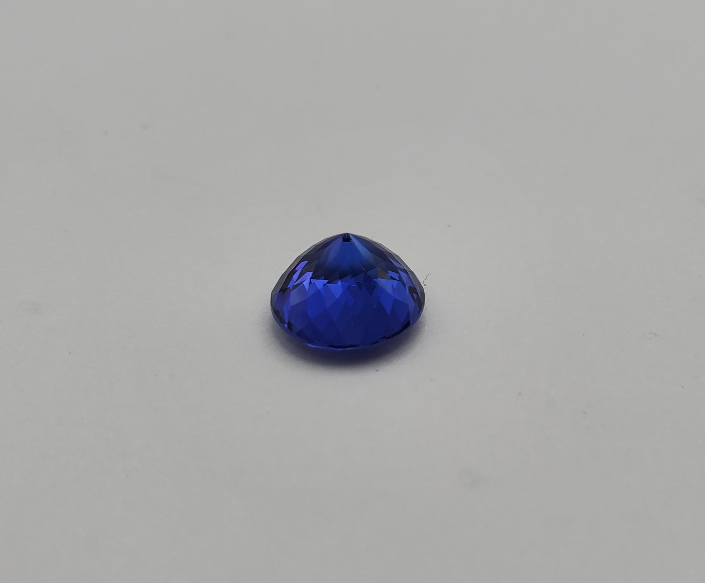 Incroyable tanzanite ronde 5,17 carats certifiée GIA 2