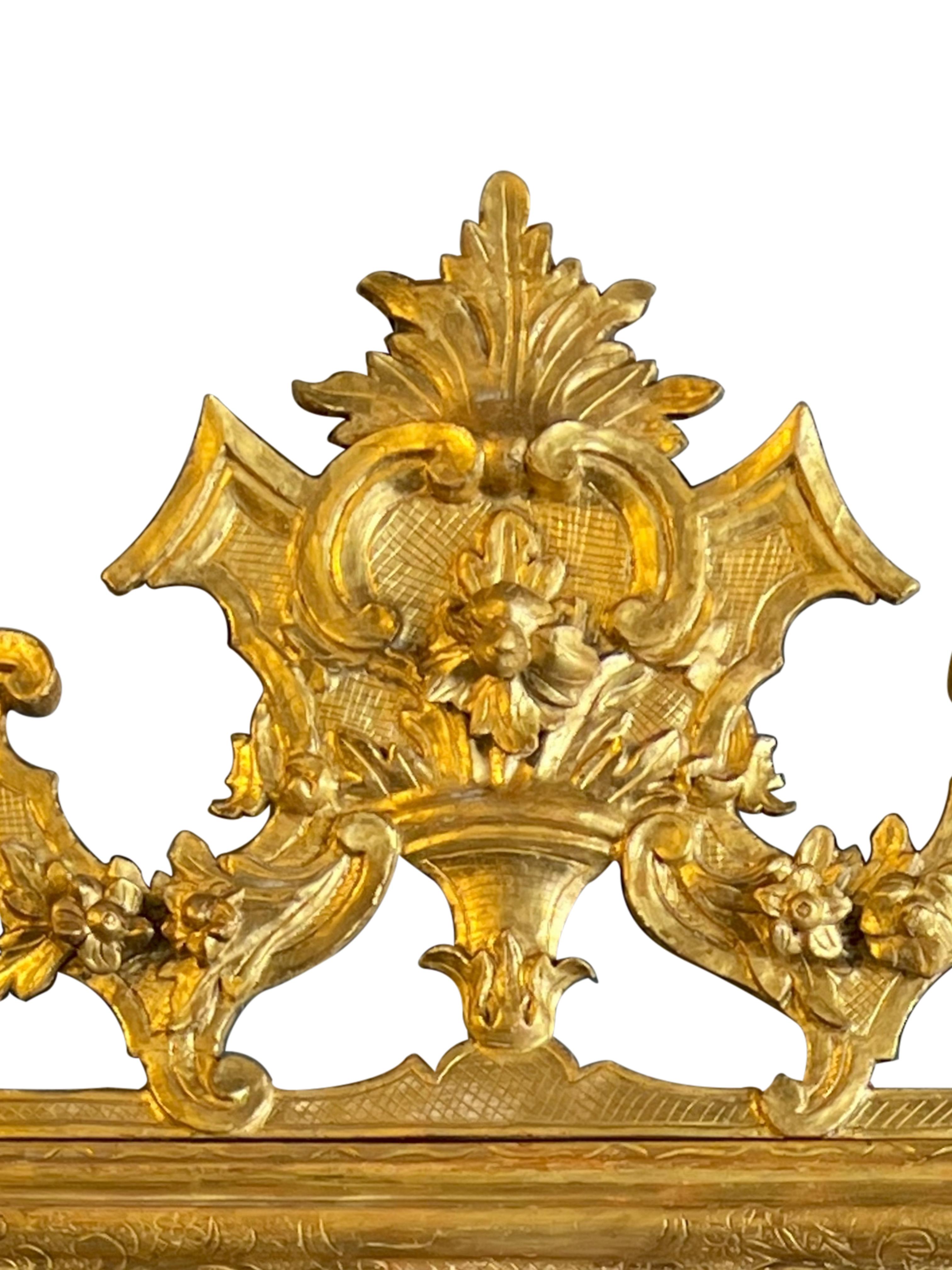 Incredible Antique Italian Pair of Luigi XIV 17th Century Gilded Mirrors   For Sale 3