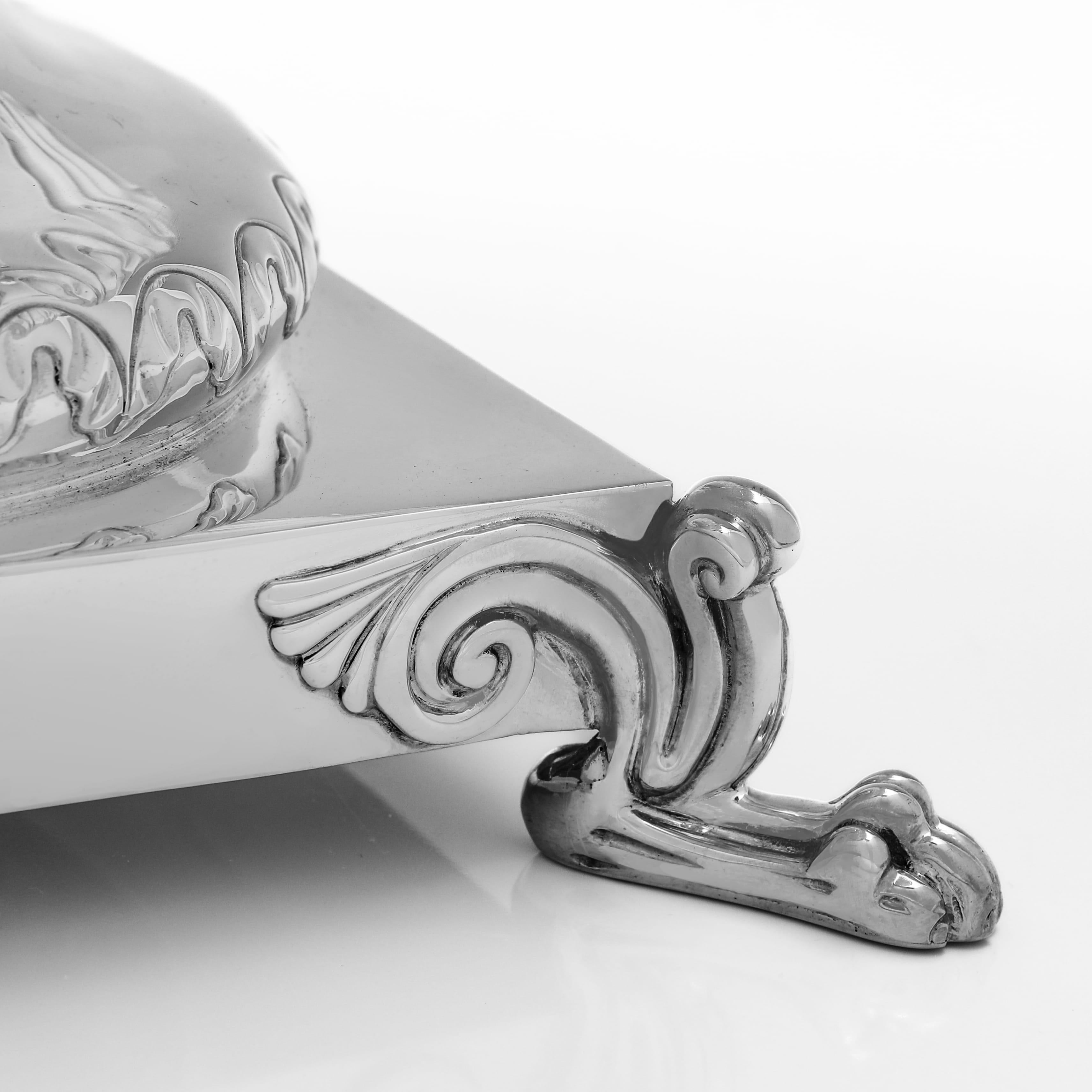 Argent sterling Incroyable centre de table ancien en argent sterling lié au cheval - Londres 1902 en vente