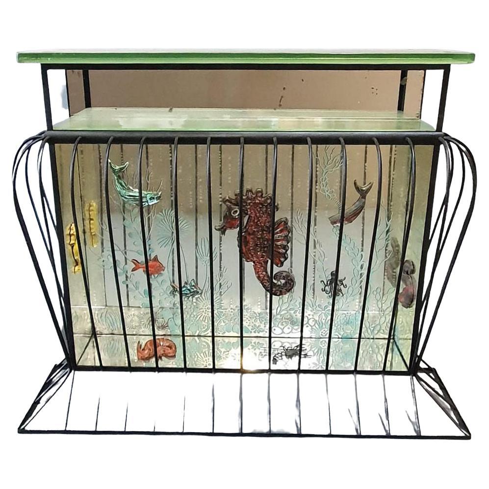 Incroyable console ou bar en fer à poisson avec habitants d'océan en céramique en vente