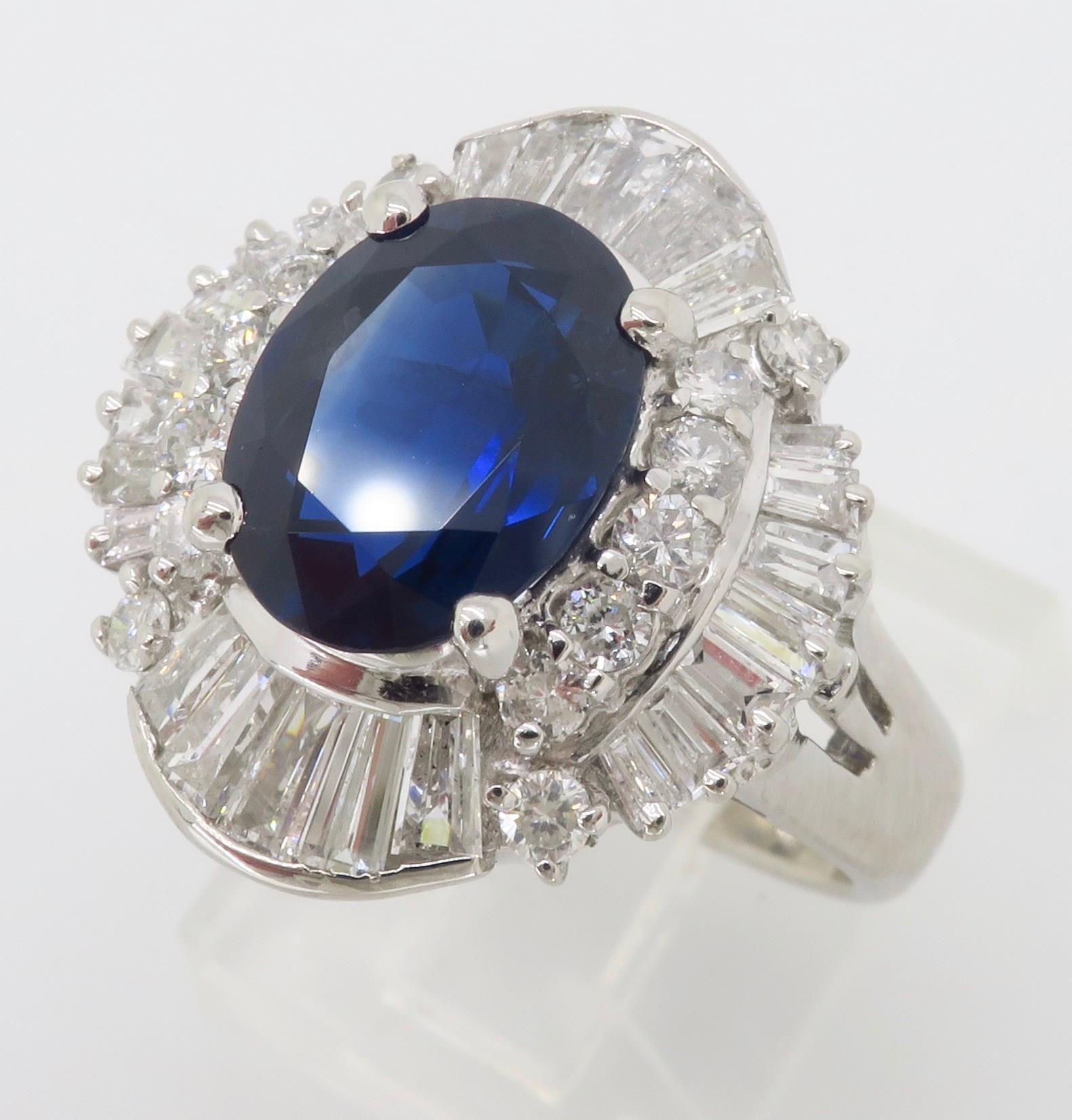 Unglaublicher Platin-Ring mit blauem Saphir und Diamant im Ballerina-Stil 6