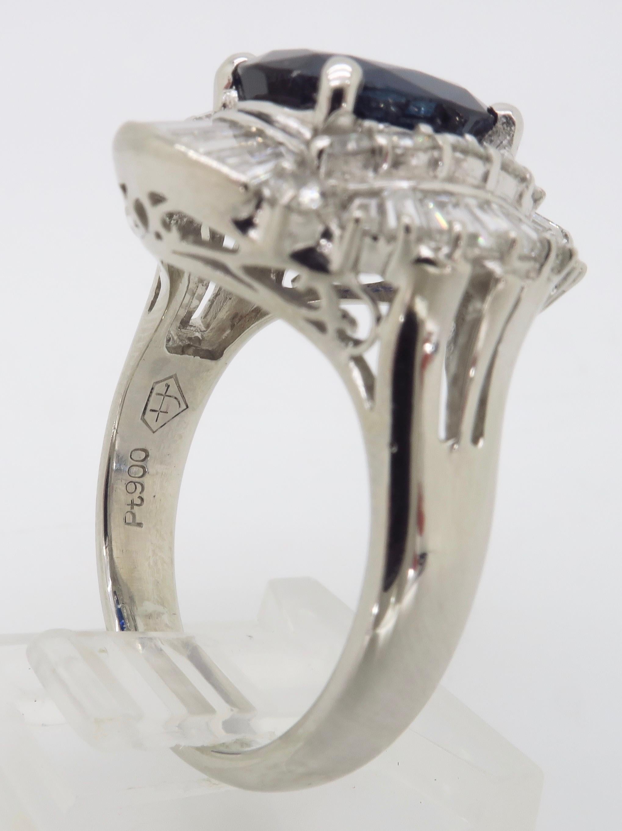 Unglaublicher Platin-Ring mit blauem Saphir und Diamant im Ballerina-Stil 4
