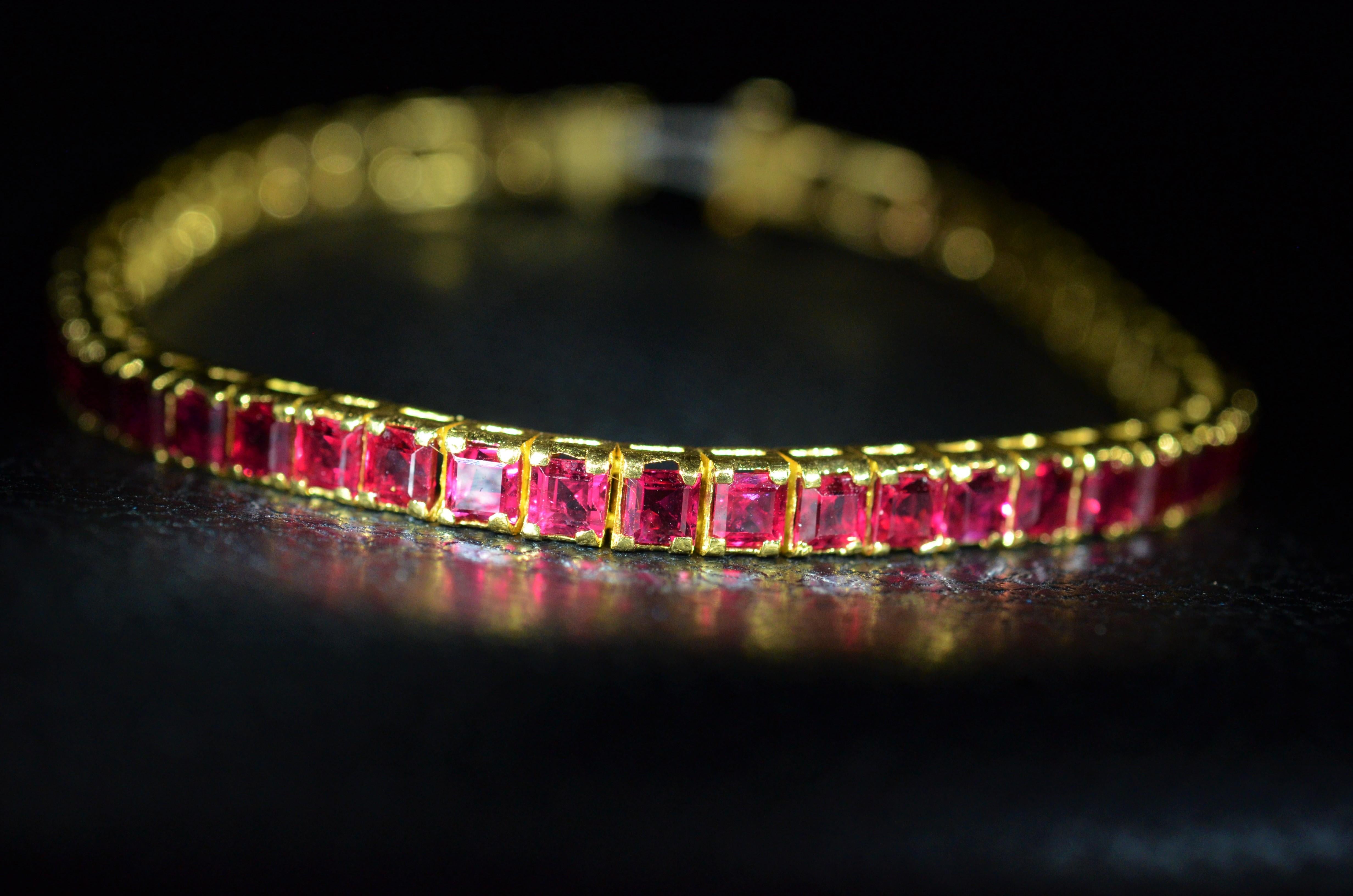 Asscher Cut Incredible Burma Ruby Bracelet with Square Emerald Cut Rubies in 18 Karat For Sale