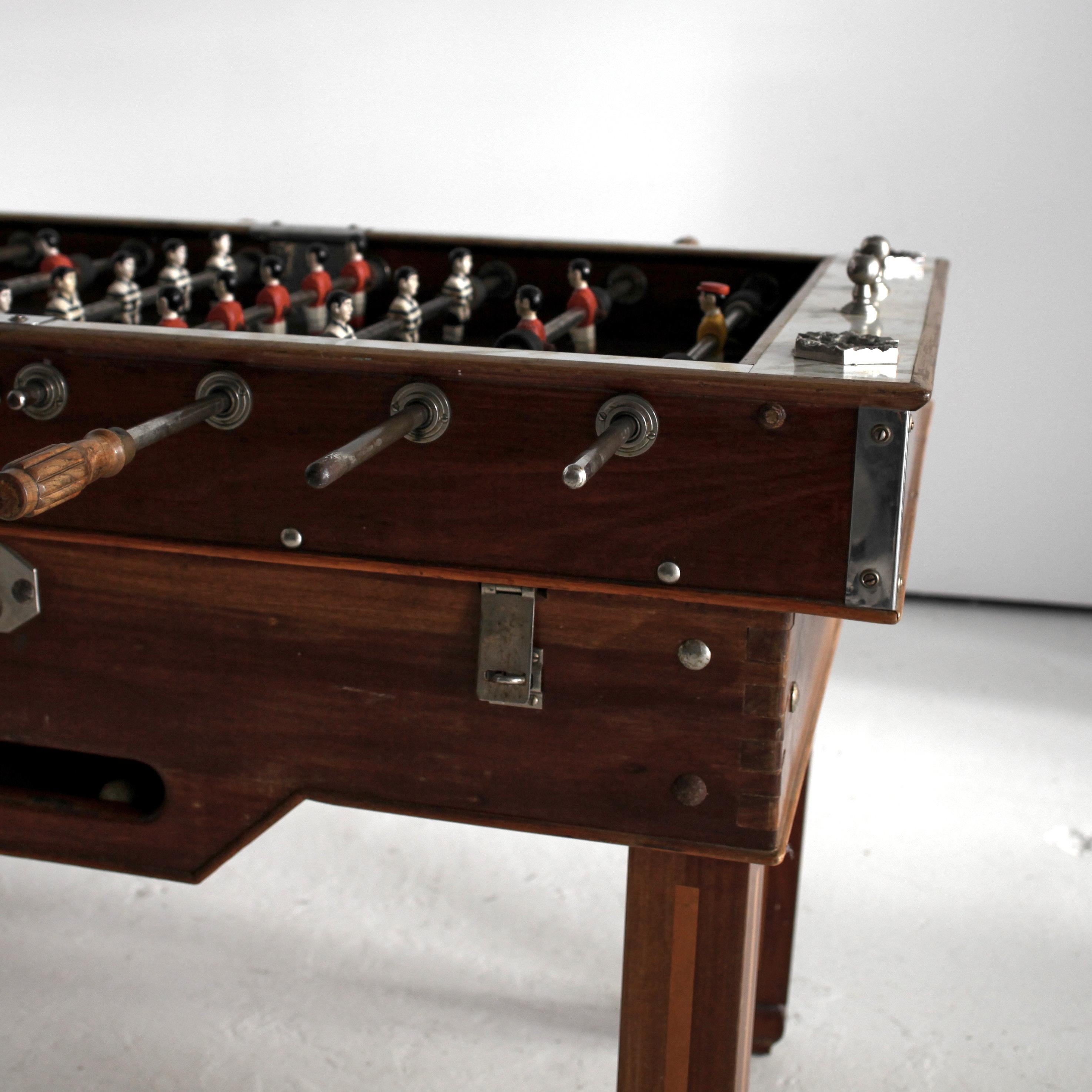 Incredible C.1950S Lisbon Derby Football/Foosball Table In Good Condition For Sale In London, GB