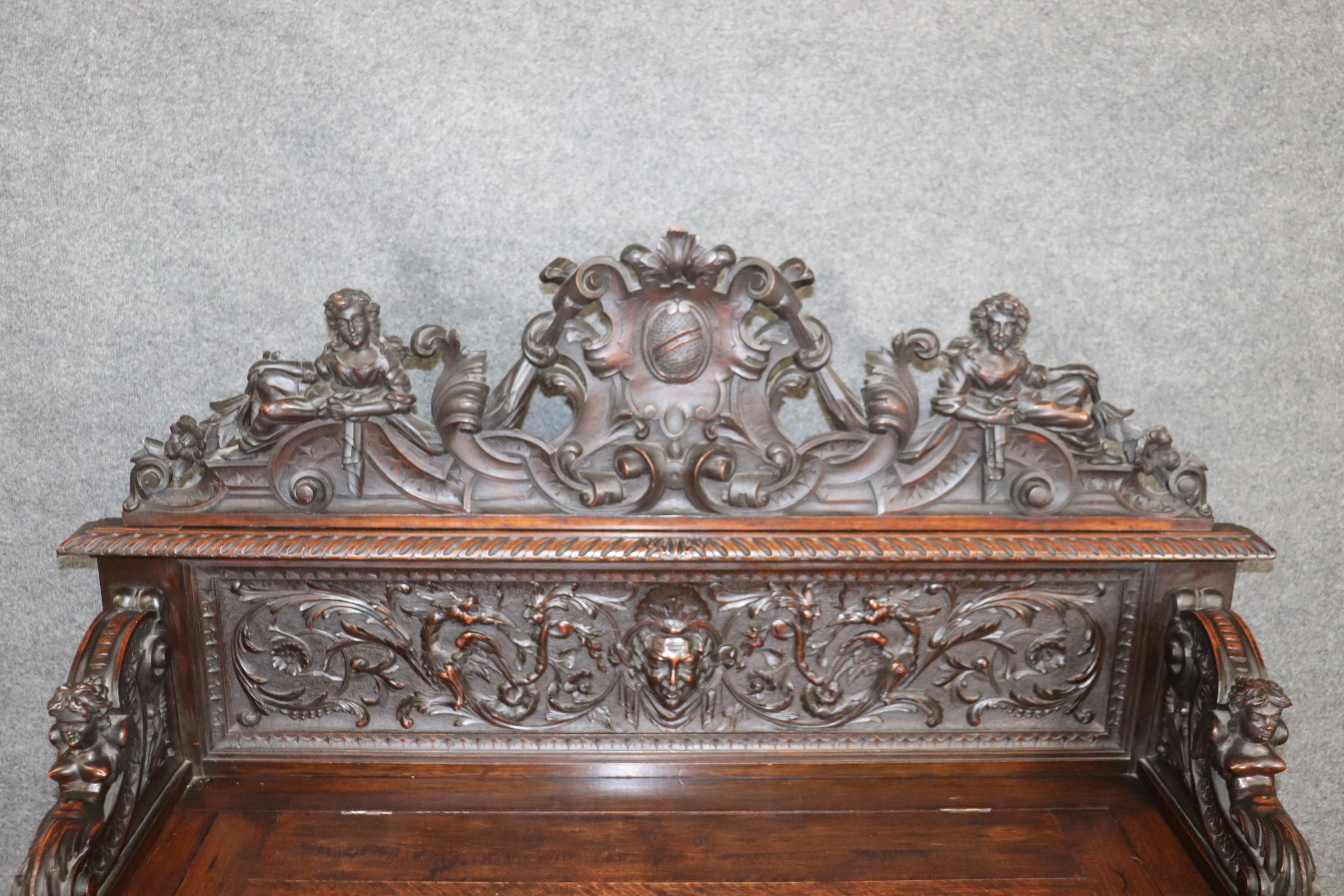 Incredible Carved Walnut Figural Victorian Rj Horner Style Hall Bench circa 1870 6