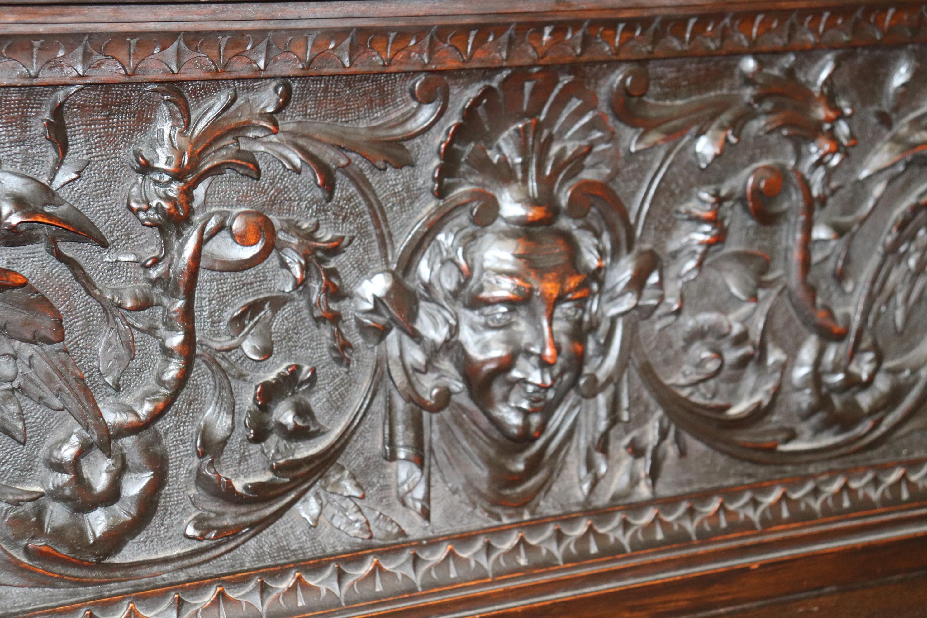 Incredible Carved Walnut Figural Victorian Rj Horner Style Hall Bench circa 1870 2