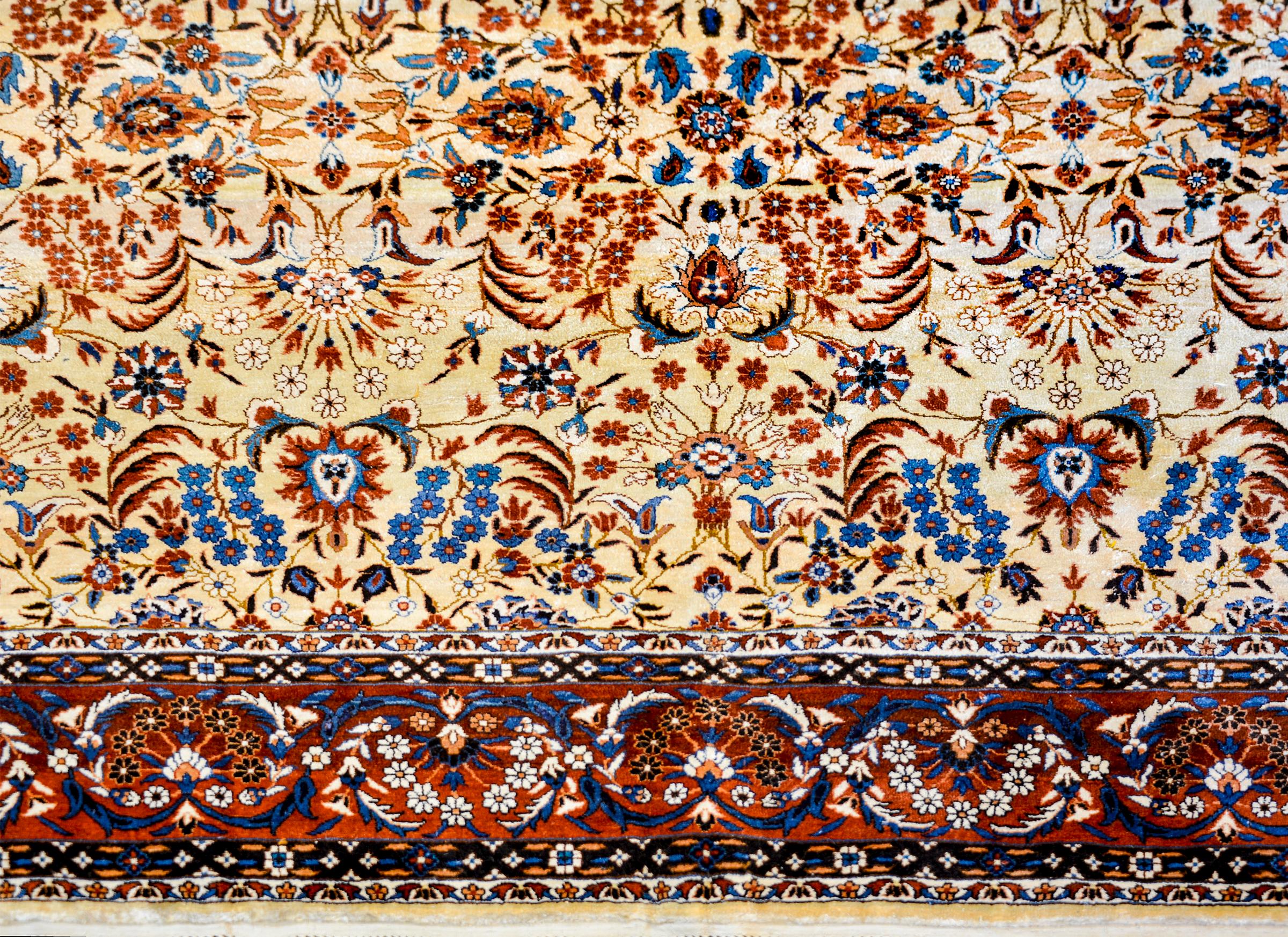 Late 20th Century Incredible Chinese Silk Rug For Sale
