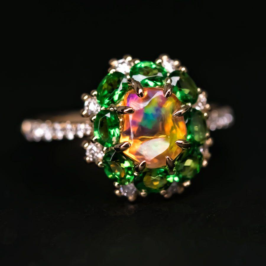 Unglaublicher mexikanischer Feueropal- Tsavorit-Diamant-Verlobungsring 18K (Arts and Crafts)