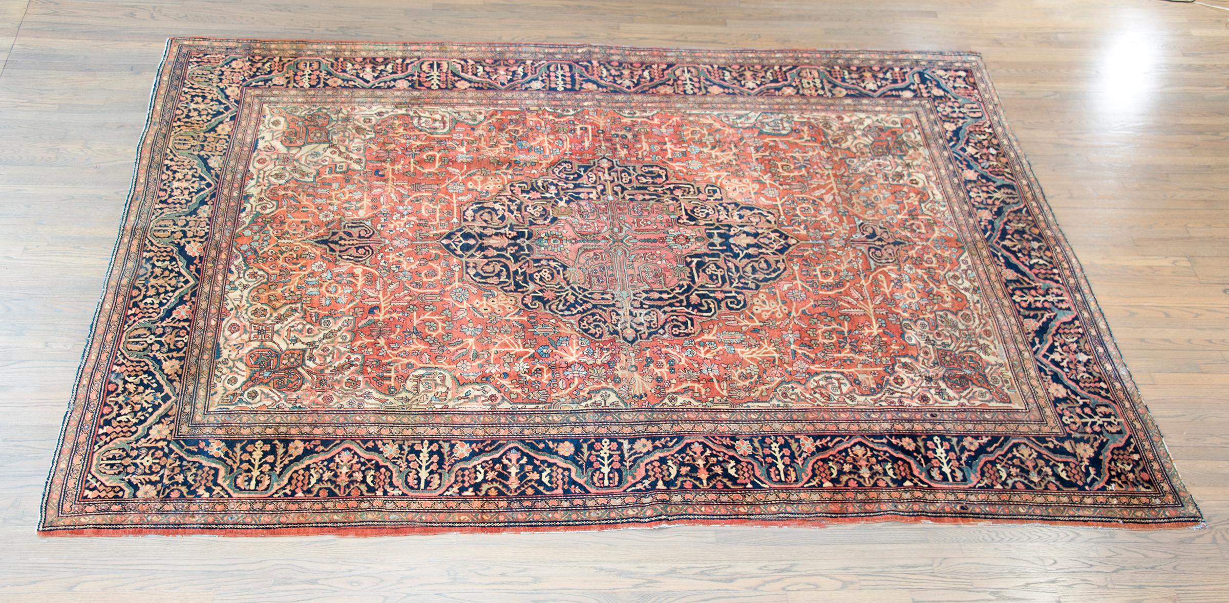 Unglaublicher persischer Sarouk-Teppich aus dem frühen 20. Jahrhundert im Angebot 3