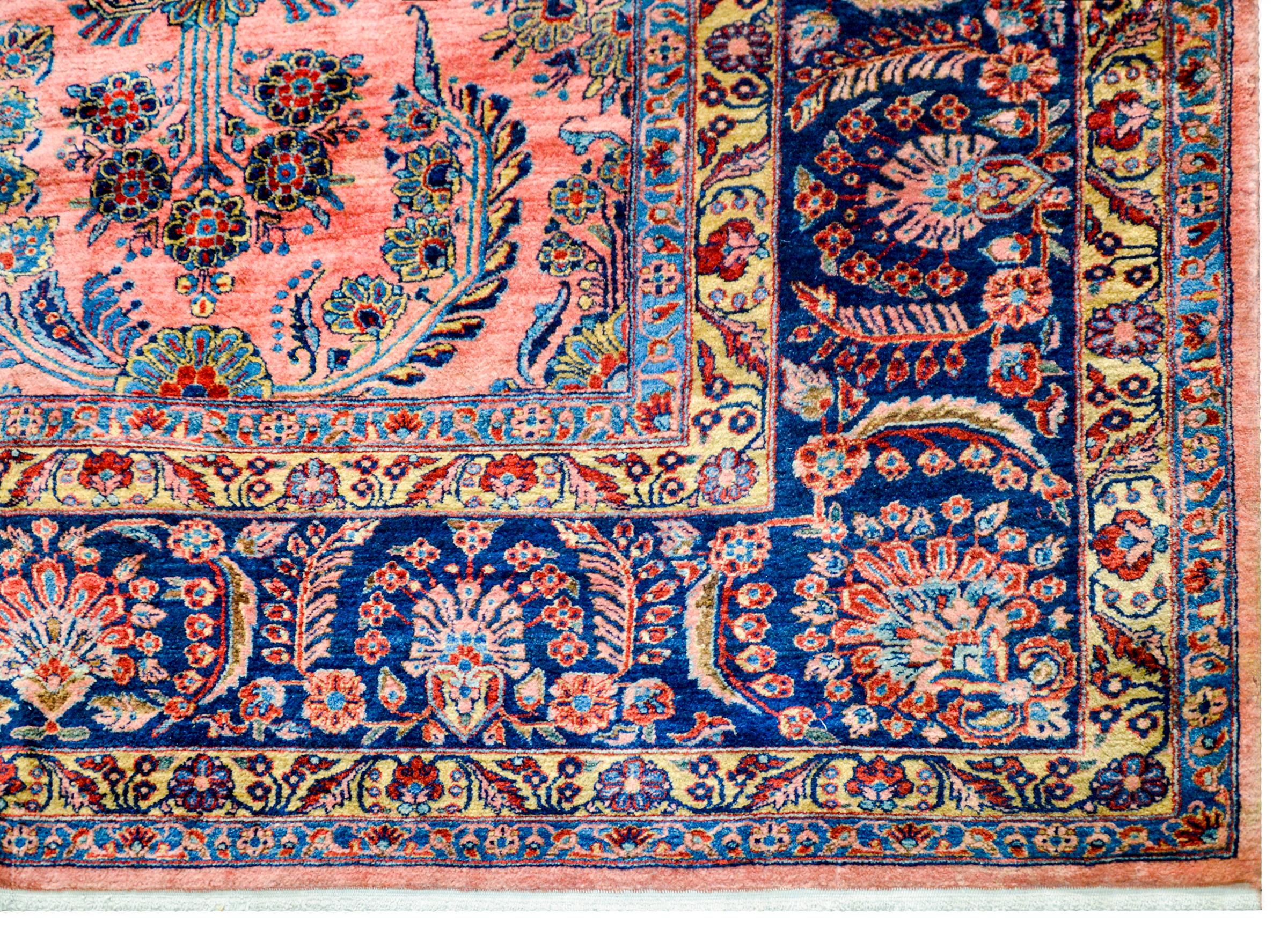 Incredible Early 20th Century Sarouk Rug In Good Condition In Chicago, IL