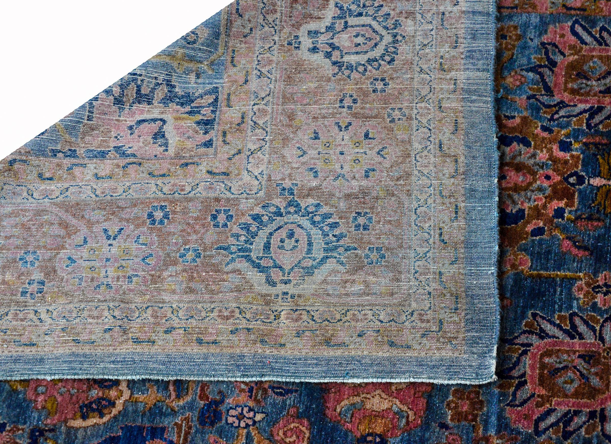 Incredible Early 20th Century Sultanabad Rug For Sale 5