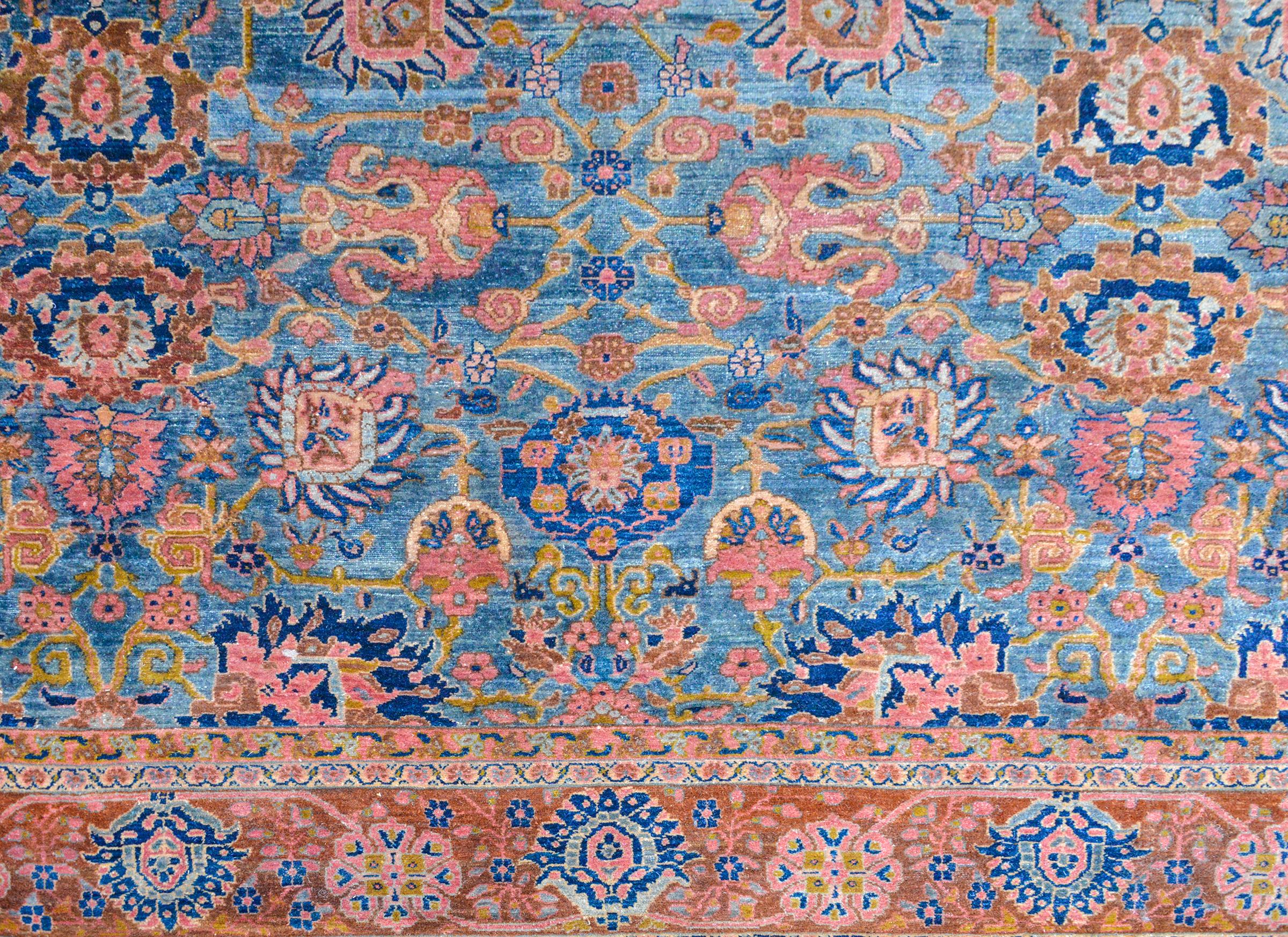 Incredible Early 20th Century Sultanabad Rug For Sale 3
