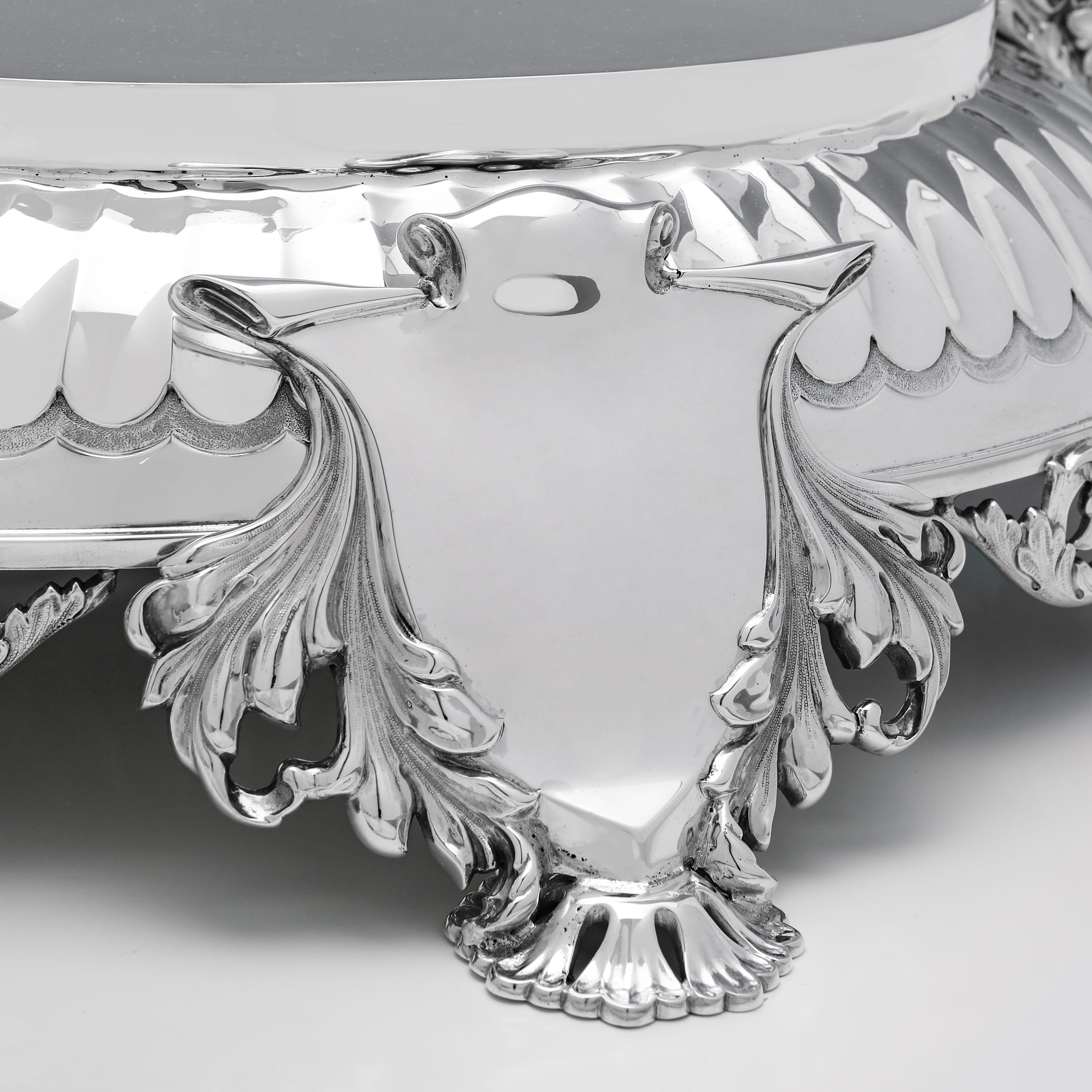 Incroyable réservoir de vin en argent sterling de l'époque édouardienne, poinçonné en 1904. en vente 3