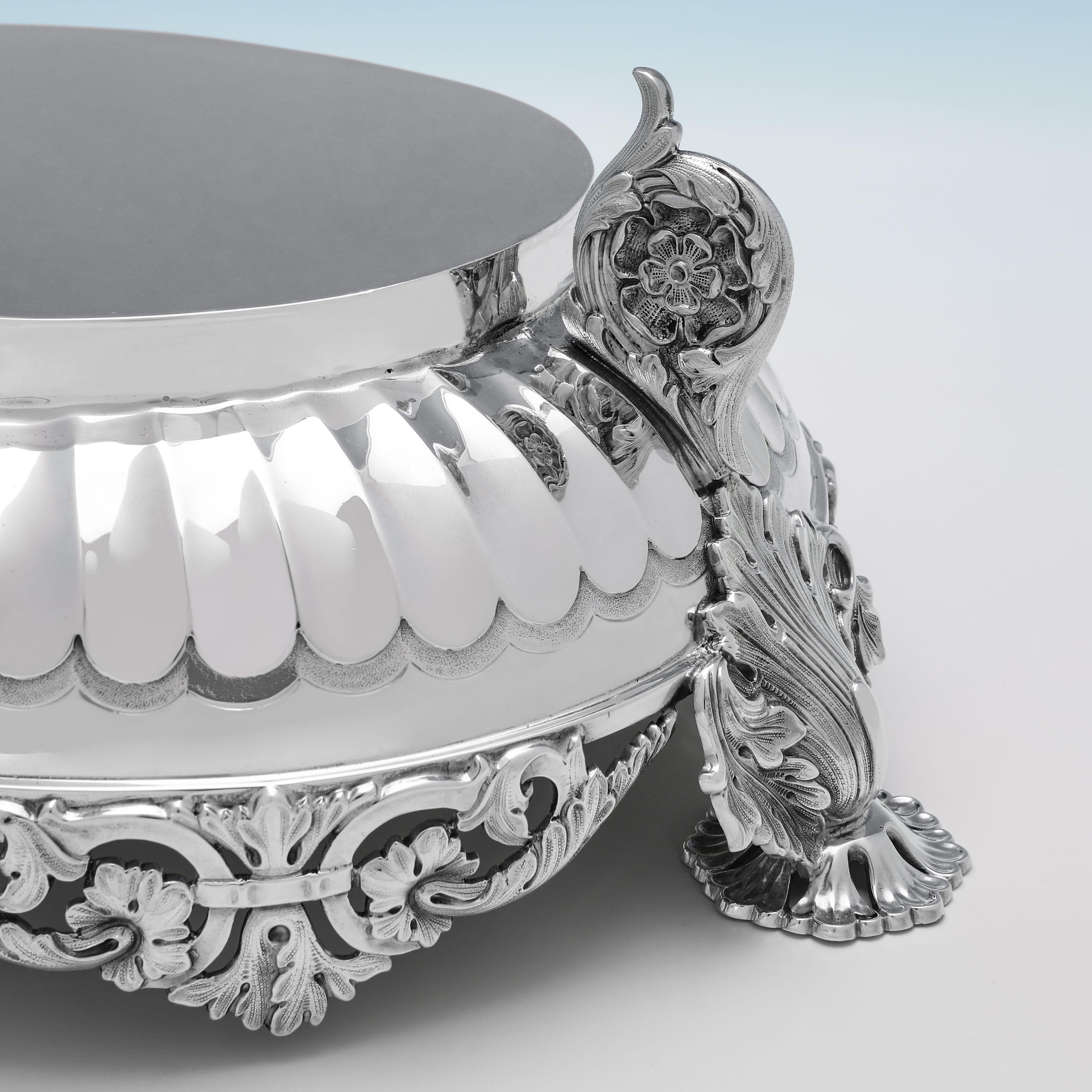 Incroyable réservoir de vin en argent sterling de l'époque édouardienne, poinçonné en 1904. en vente 4