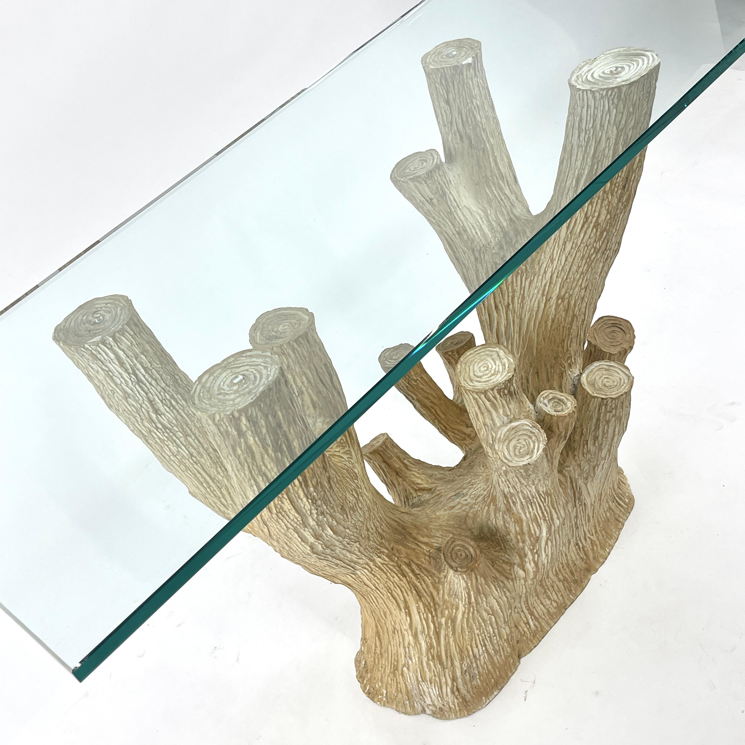 Unglaubliche organische moderne Baumkonsole mit Glasauflage aus Faux Bois, Faux Bois im Angebot 3