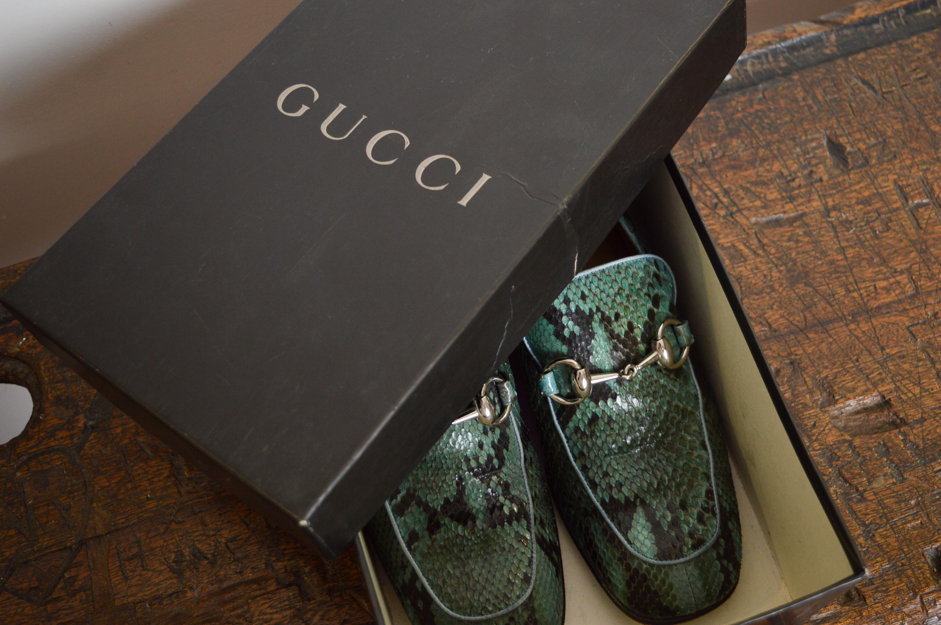 Incredible GUCCI by Tom Ford 2000's Ice Blue Leather Horse bit Loafers - Shoes For Sale 13