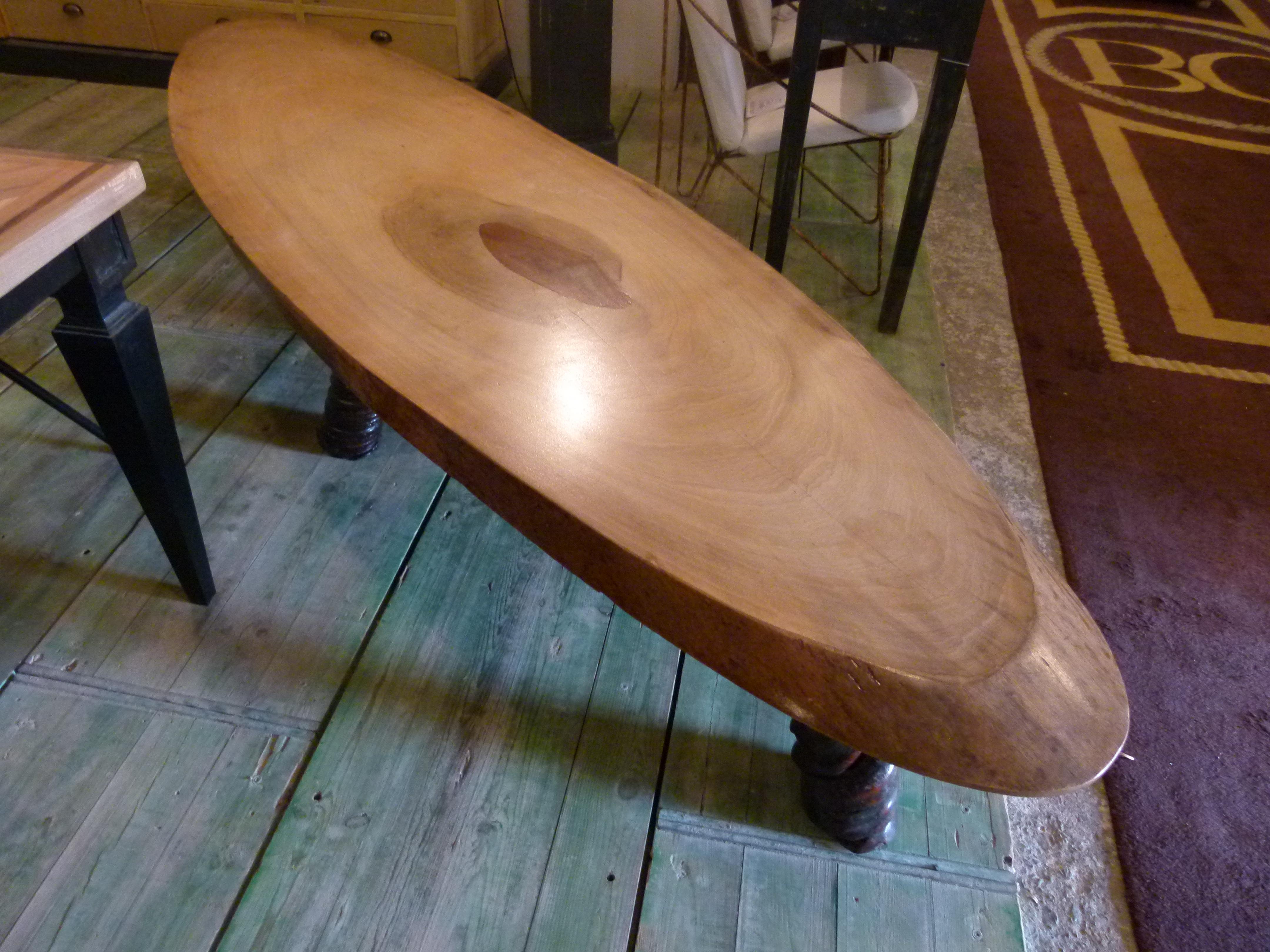 Handcrafted Baobab Table from Congo In Good Condition In Vulpellac, Girona