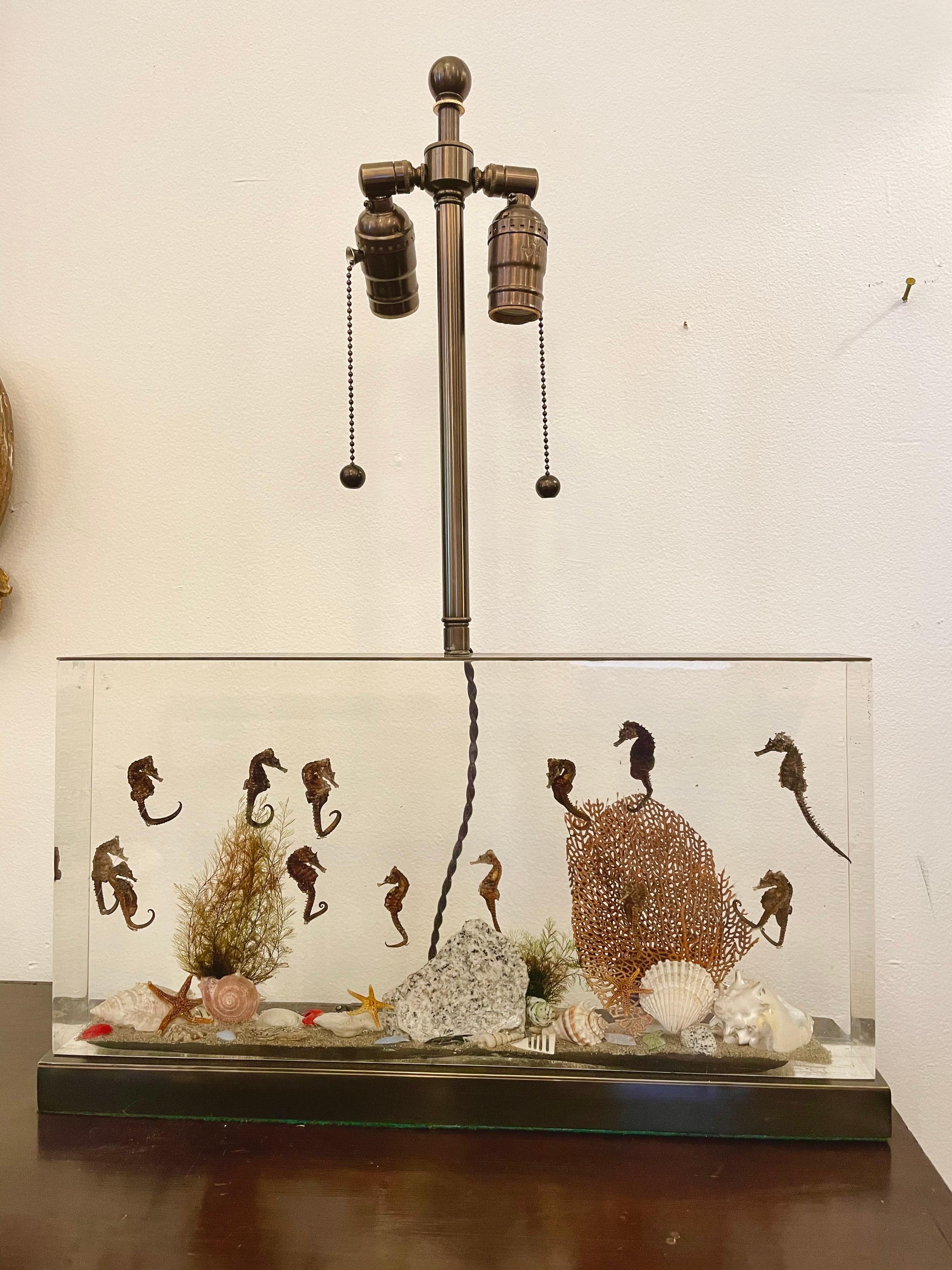 Incredible Large Vintage Resin Aquarium Table Lamp 1