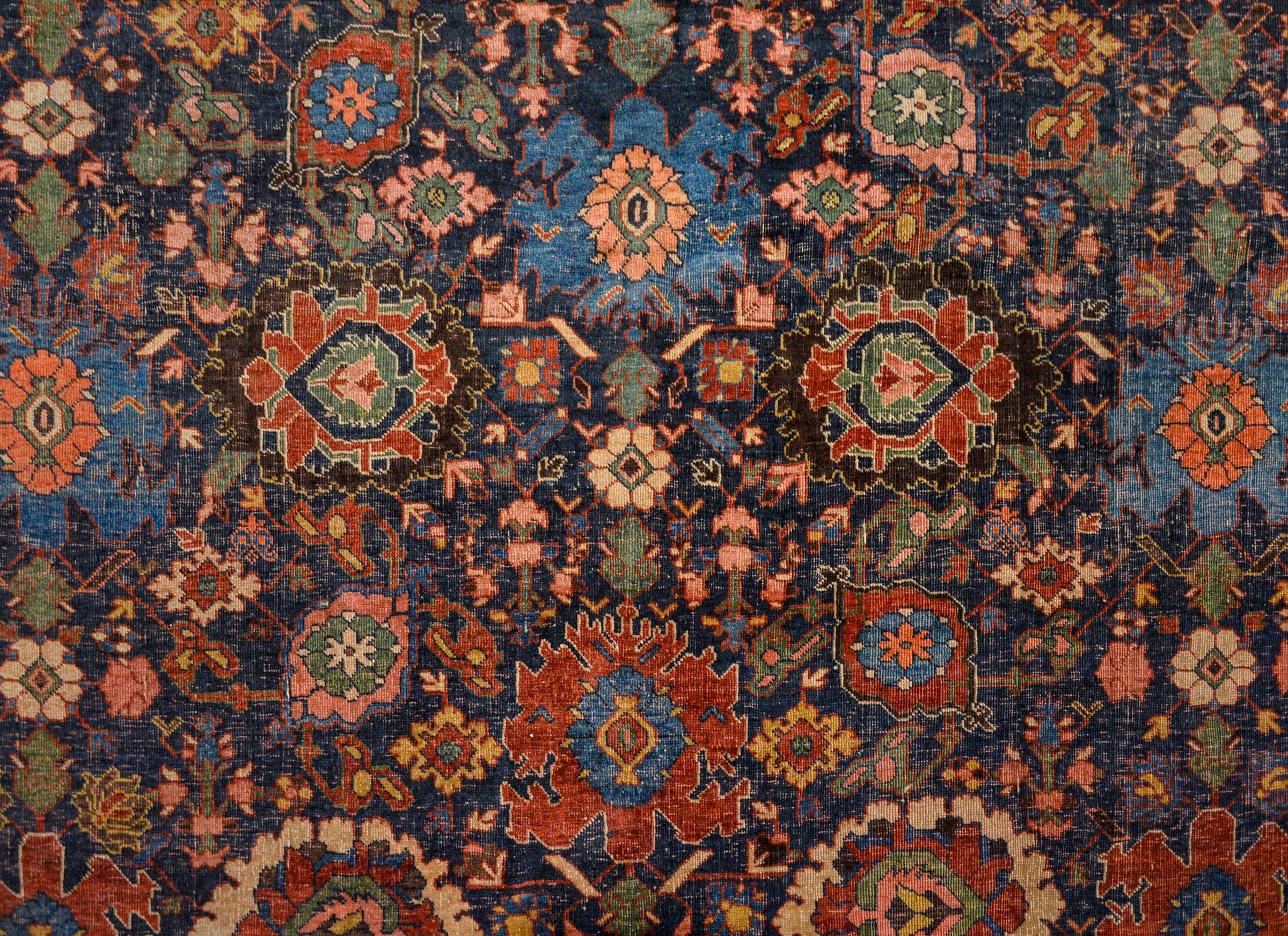 Laine Incroyable tapis palatial Bidjar de la fin du 19e siècle en vente